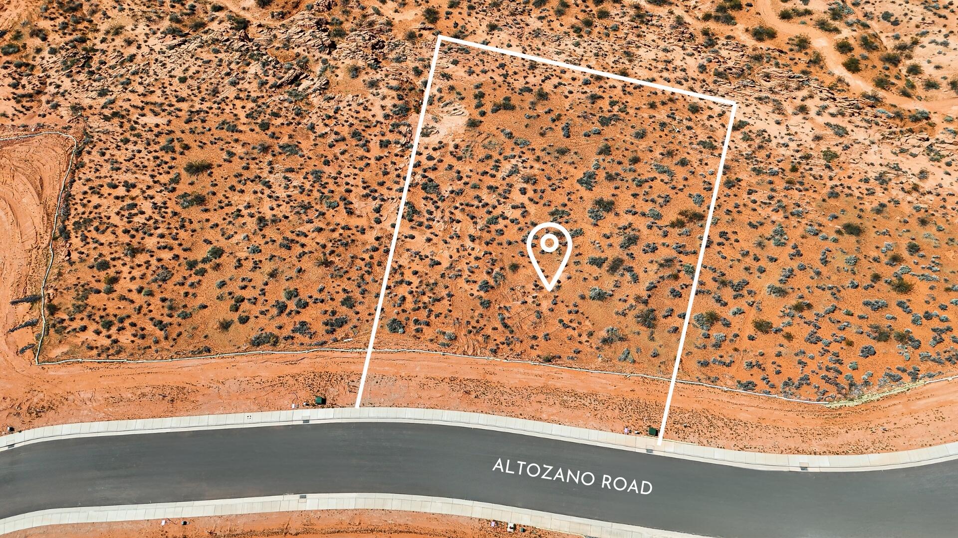 SOLENTE VILLAGE - Land