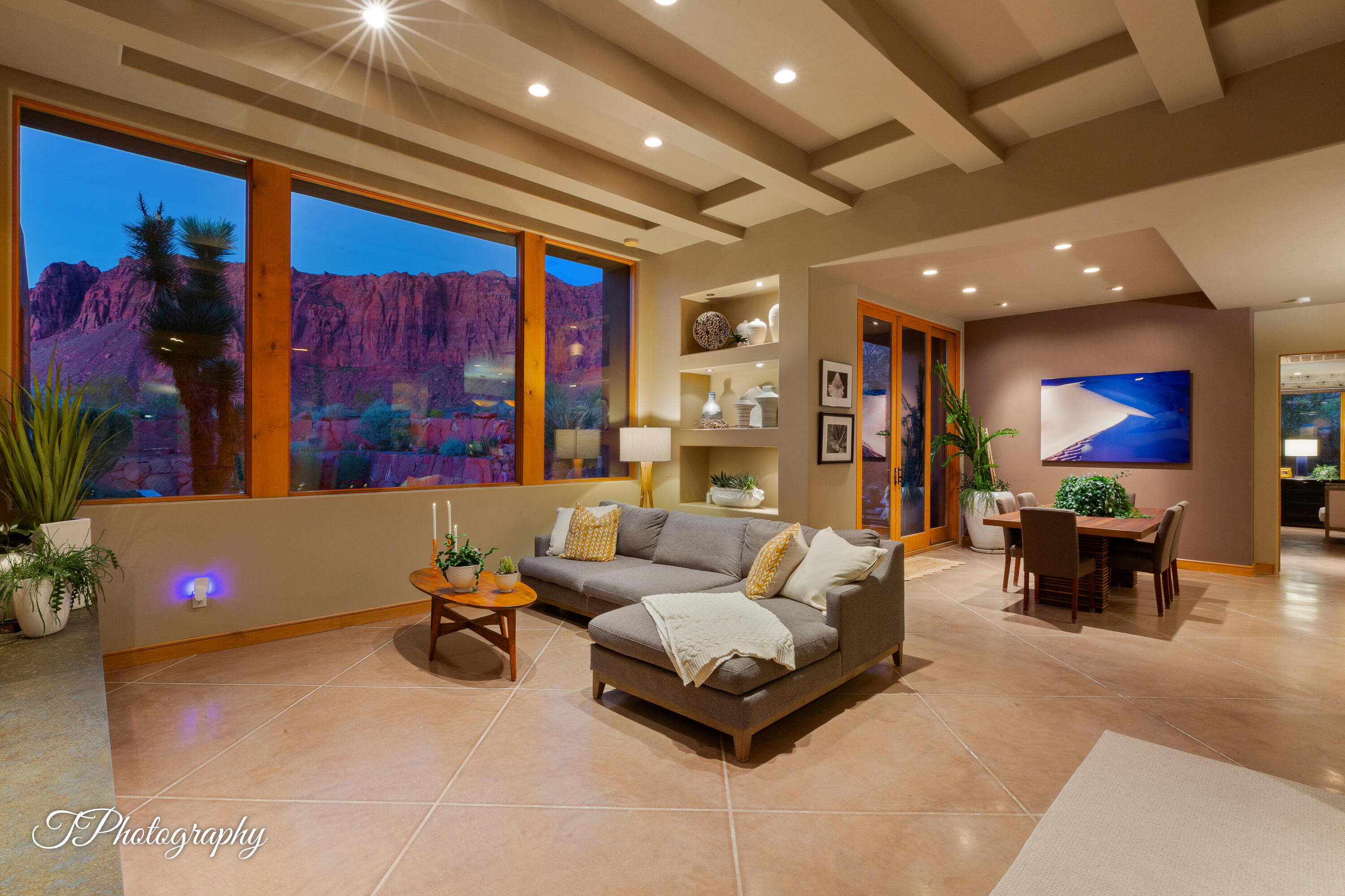 TAVIAWK - Residential