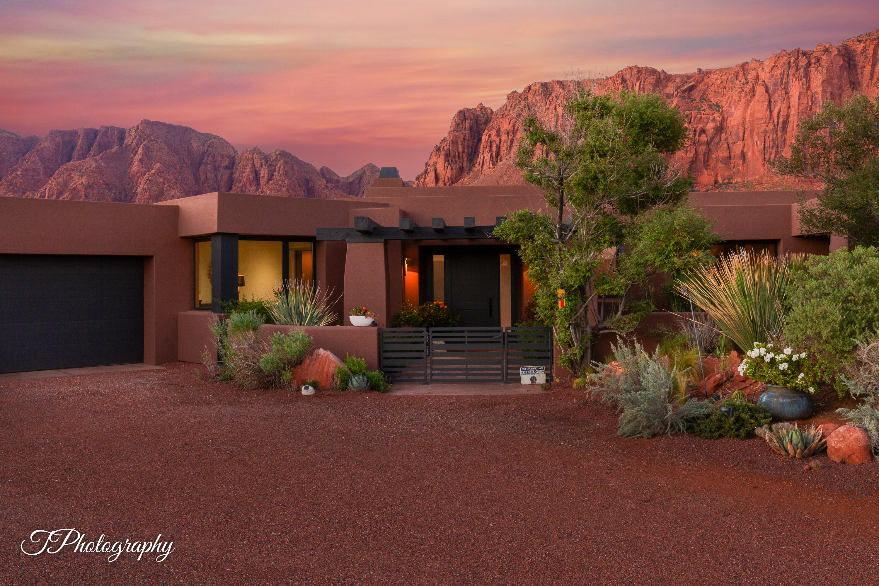 TAVIAWK - Residential