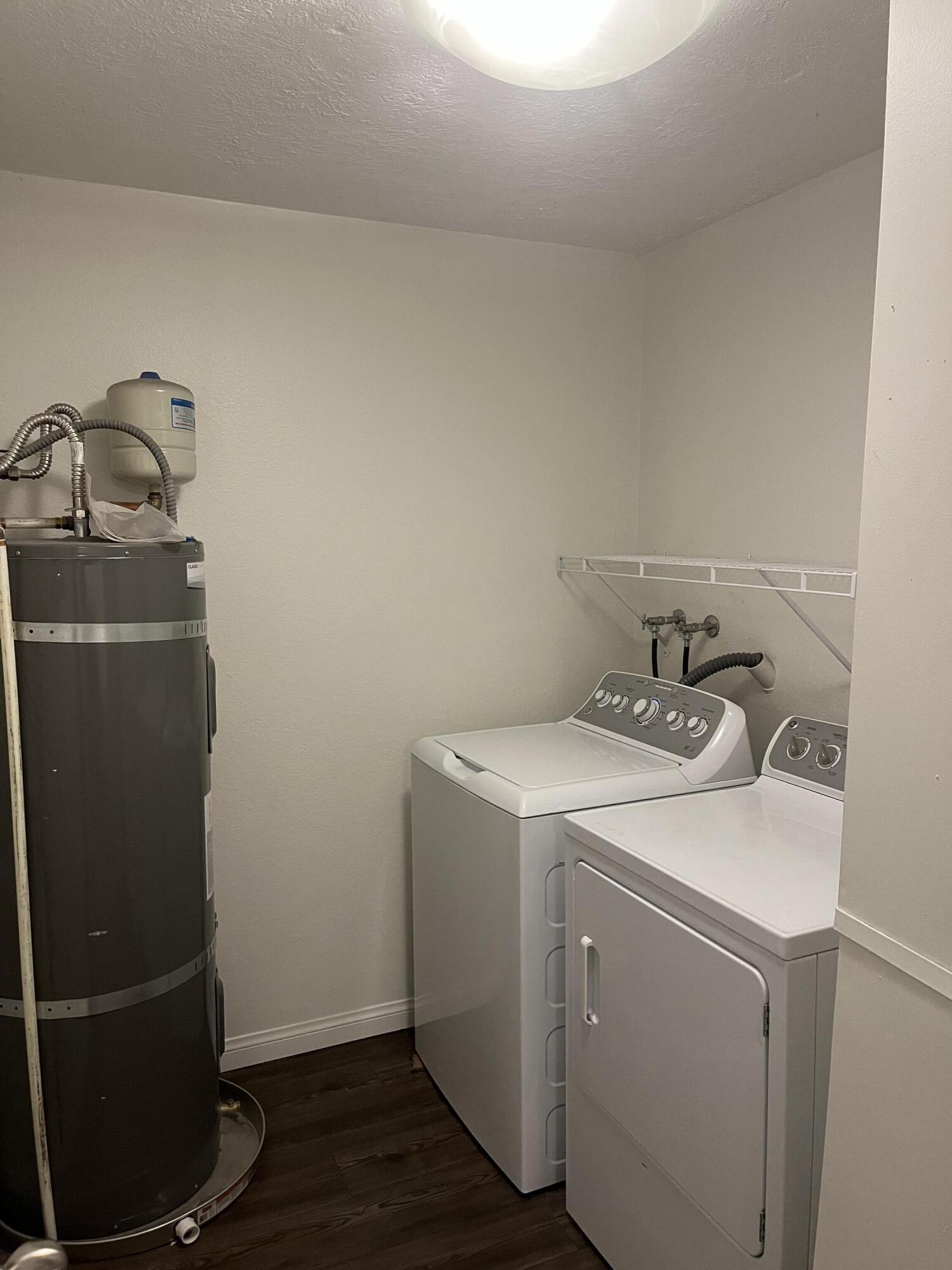 TEMPLE GARDENS CONDOS - Residential