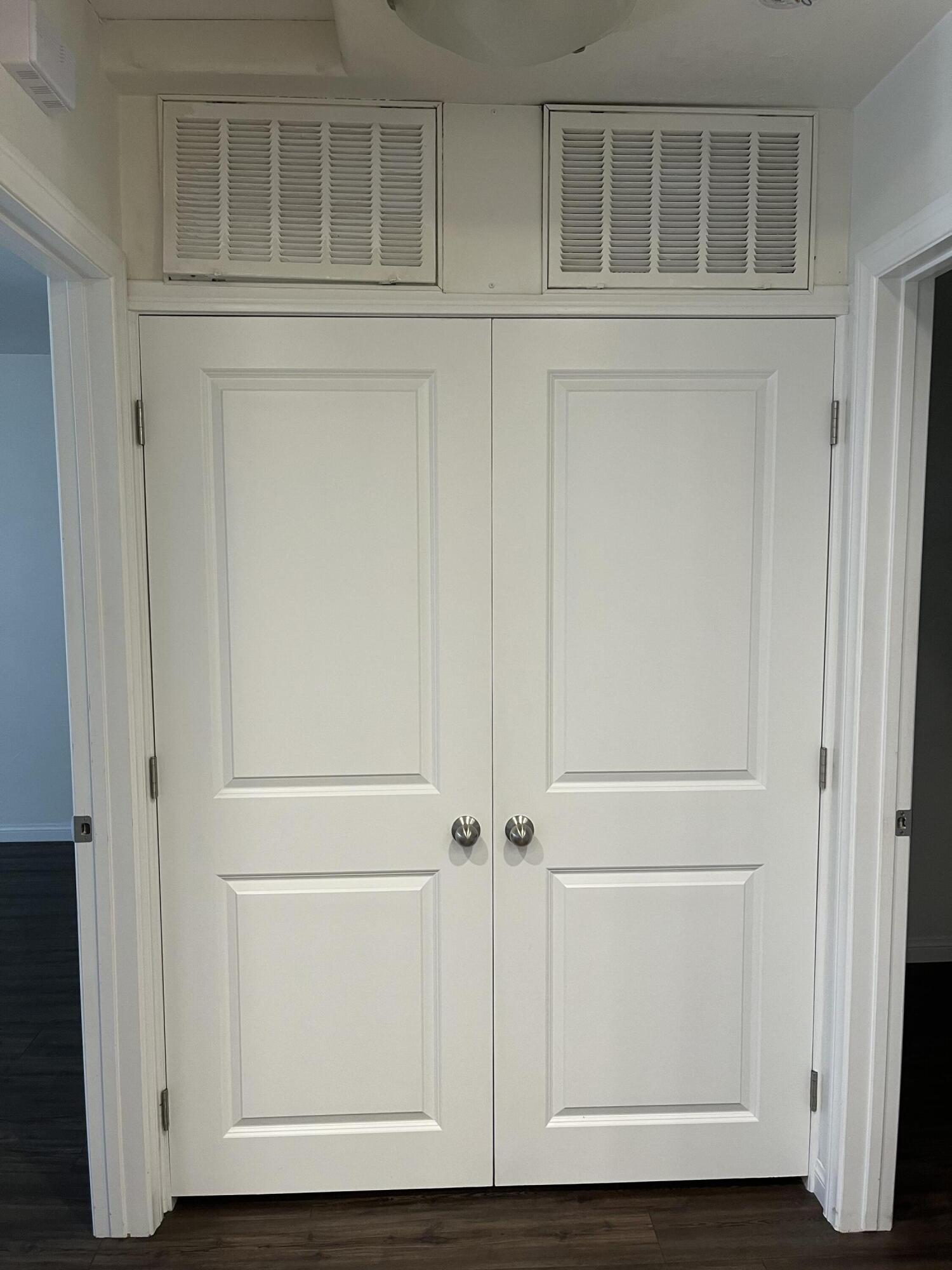 TEMPLE GARDENS CONDOS - Residential