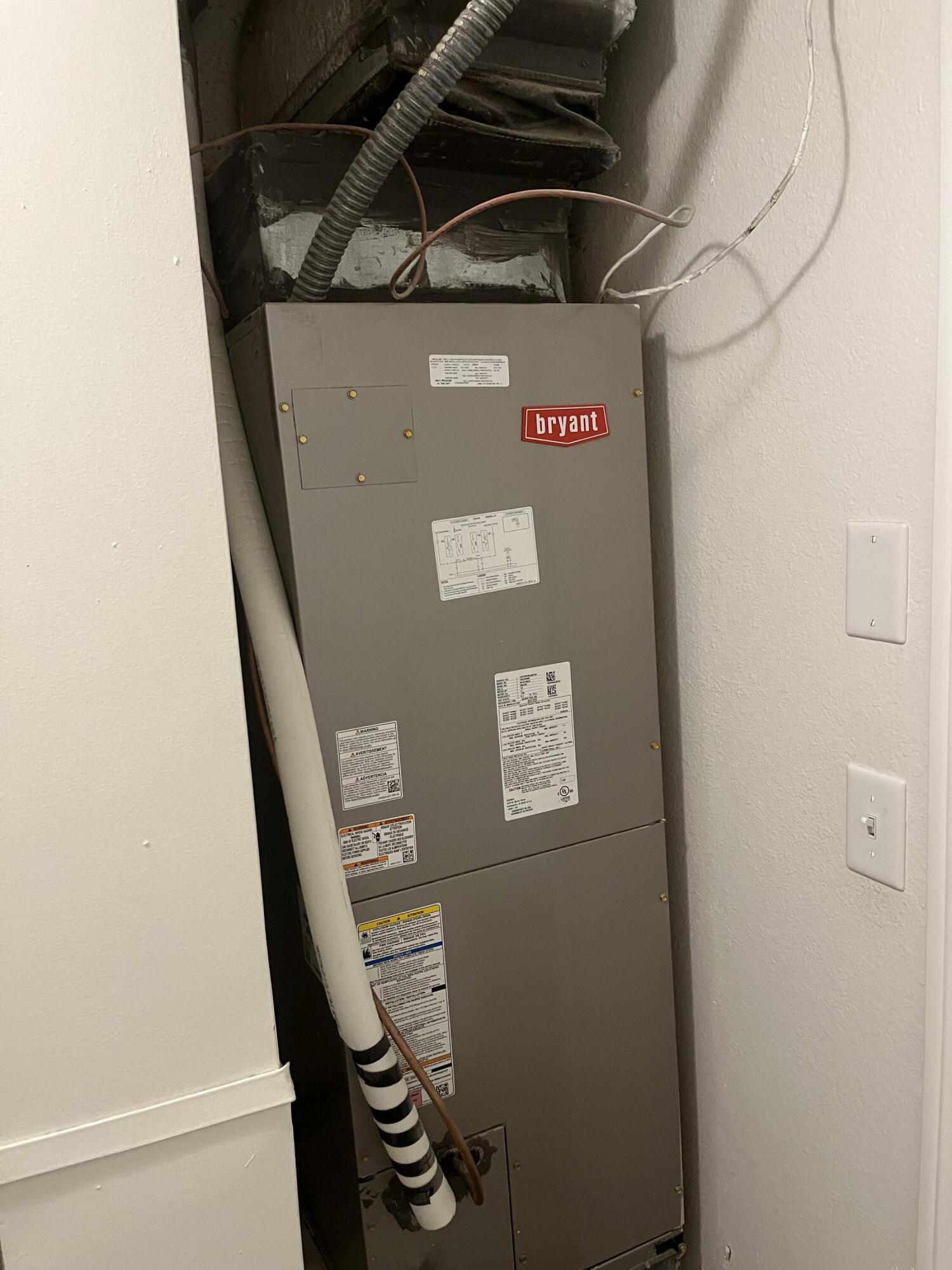 TEMPLE GARDENS CONDOS - Residential