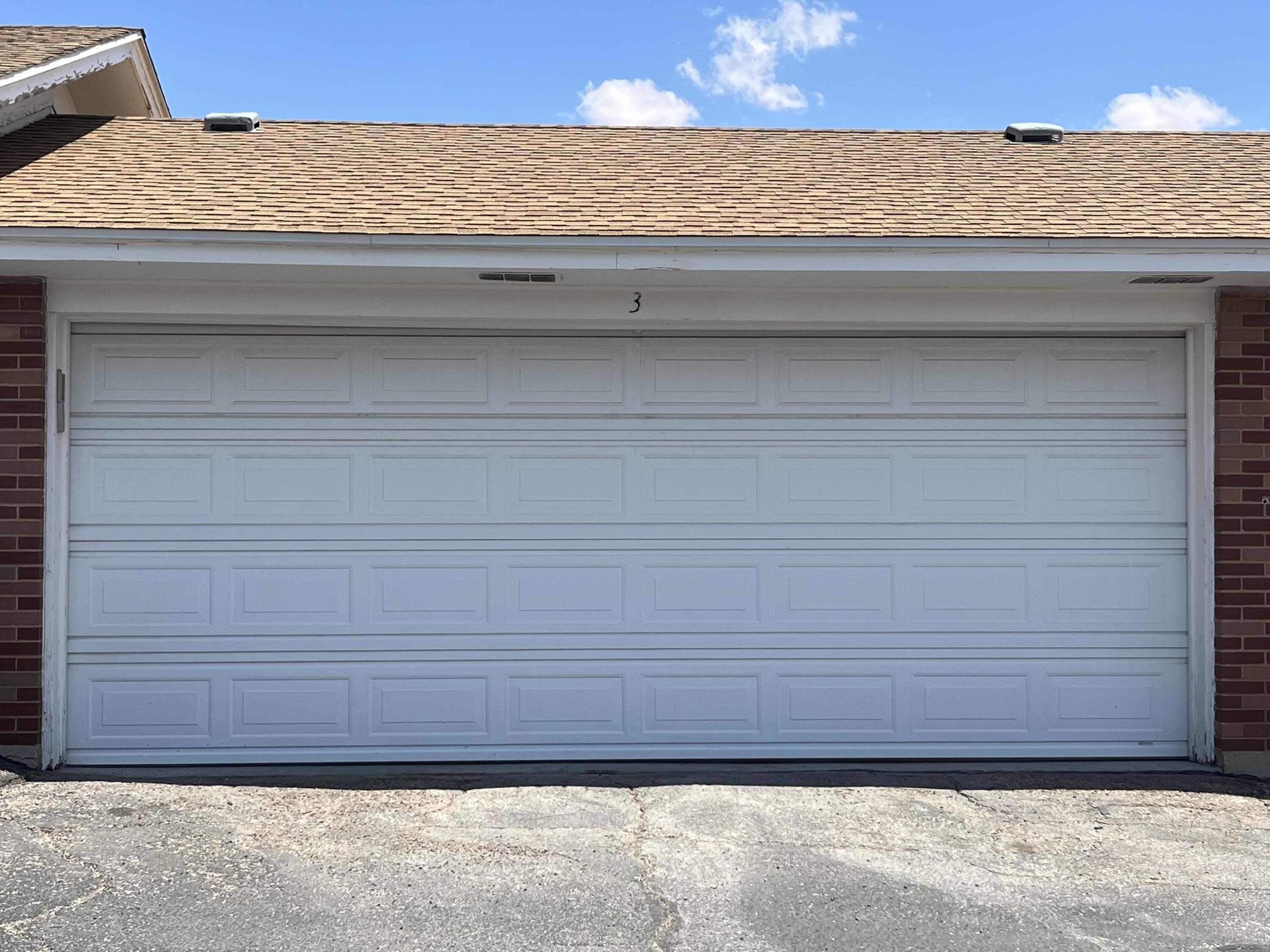 TEMPLE GARDENS CONDOS - Residential