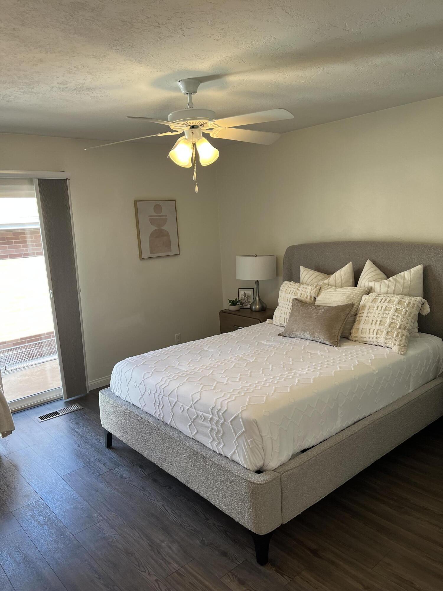 TEMPLE GARDENS CONDOS - Residential