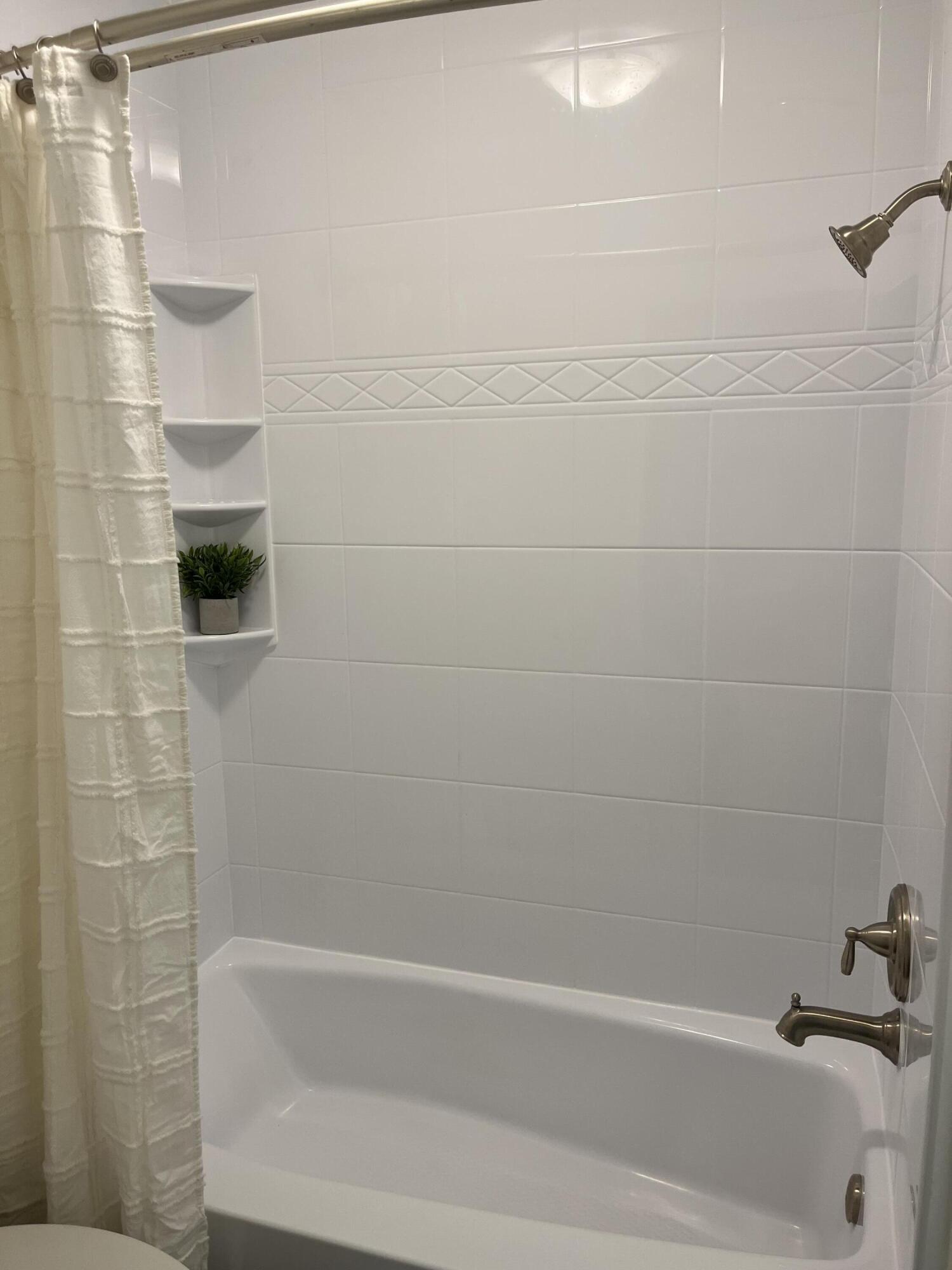 TEMPLE GARDENS CONDOS - Residential