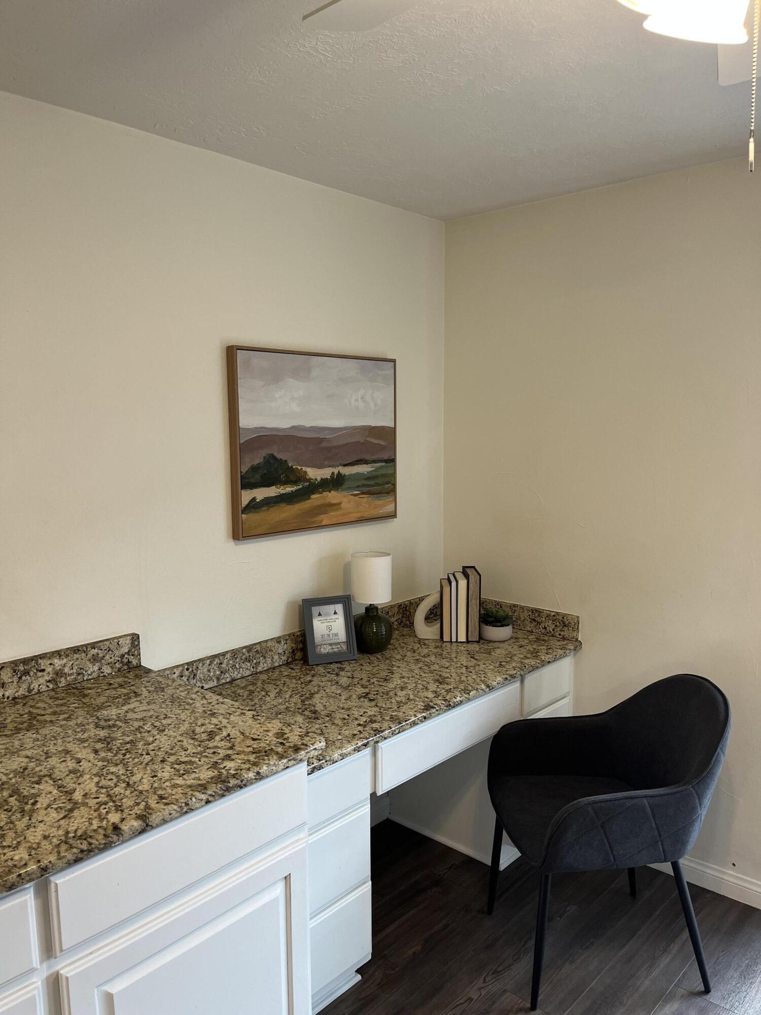 TEMPLE GARDENS CONDOS - Residential