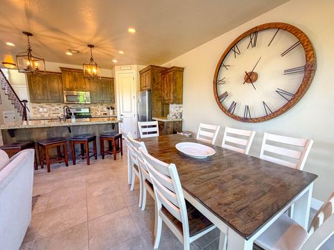 Tiny photo for 1640 W CALEDONIA DUNES CIR, Saint George, UT 84770 (MLS # 26-272478)