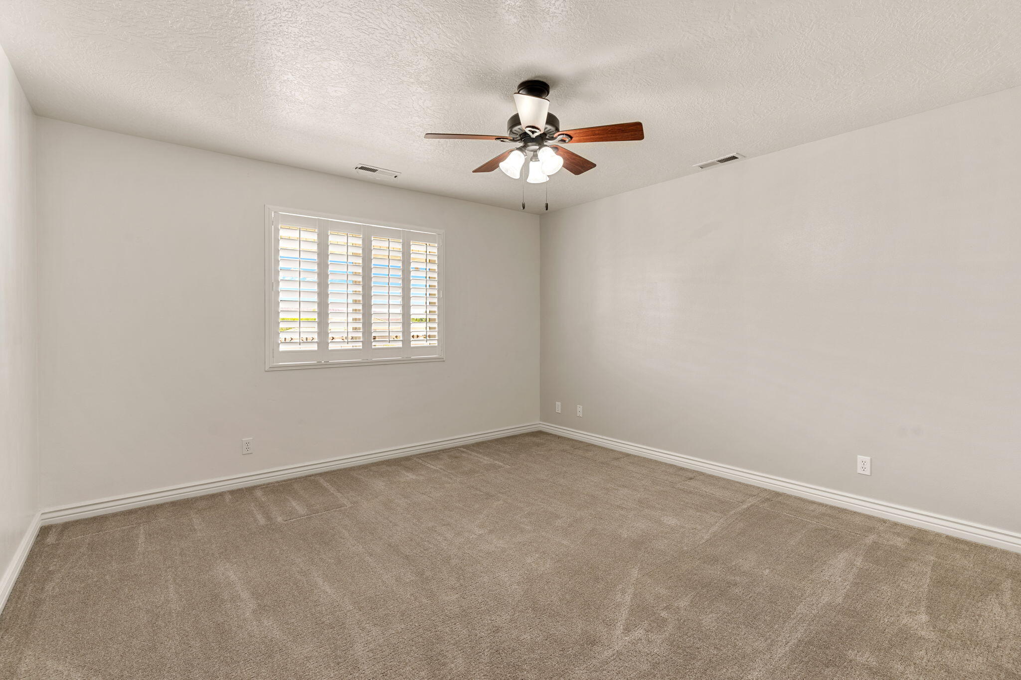 FOREMASTER RIDGE - Residential
