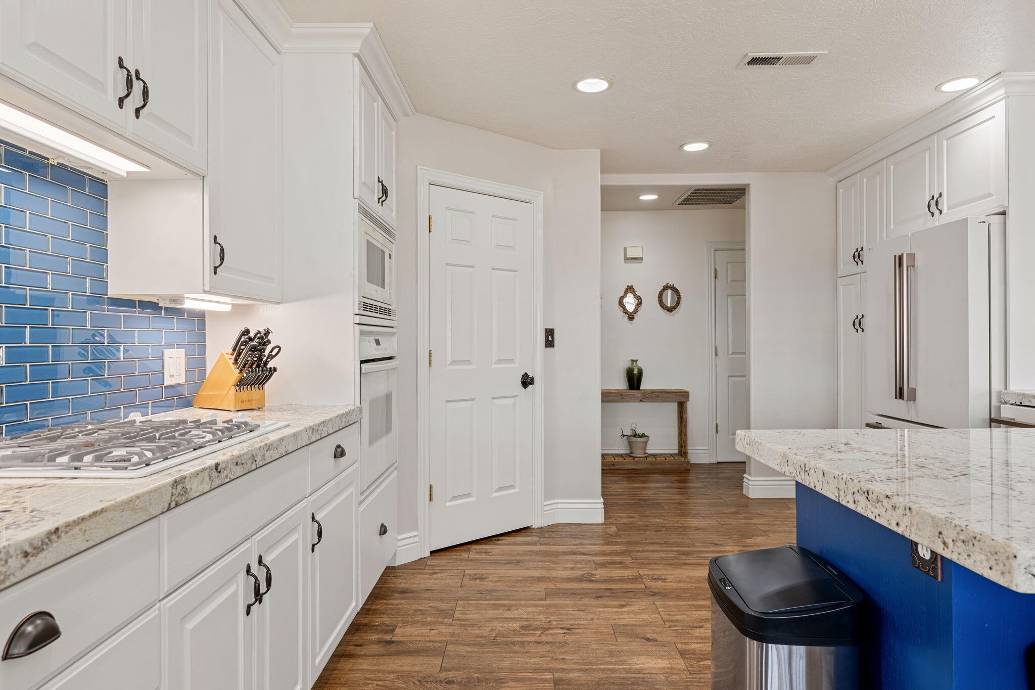 FOREMASTER RIDGE - Residential