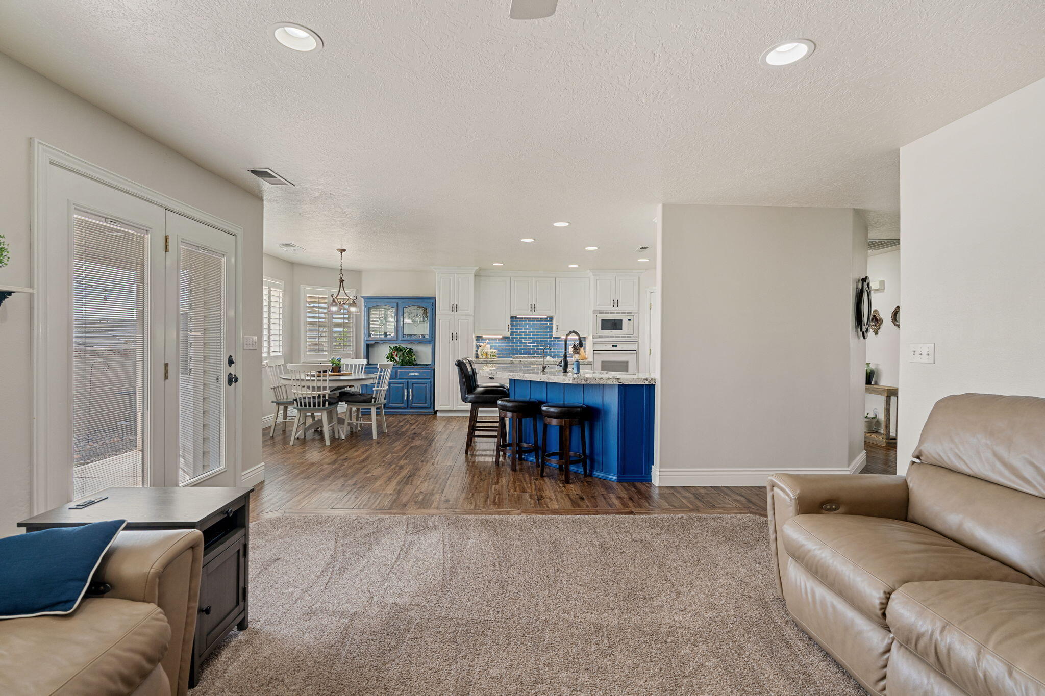 FOREMASTER RIDGE - Residential