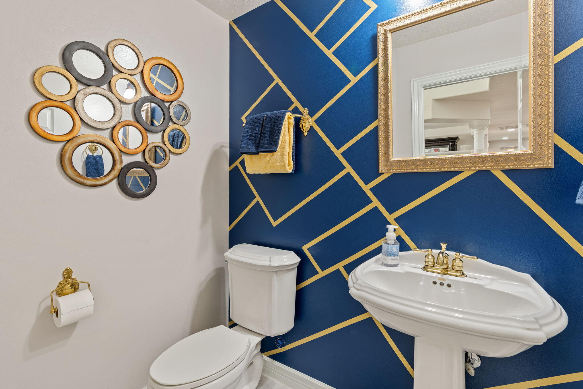 FOREMASTER RIDGE - Residential