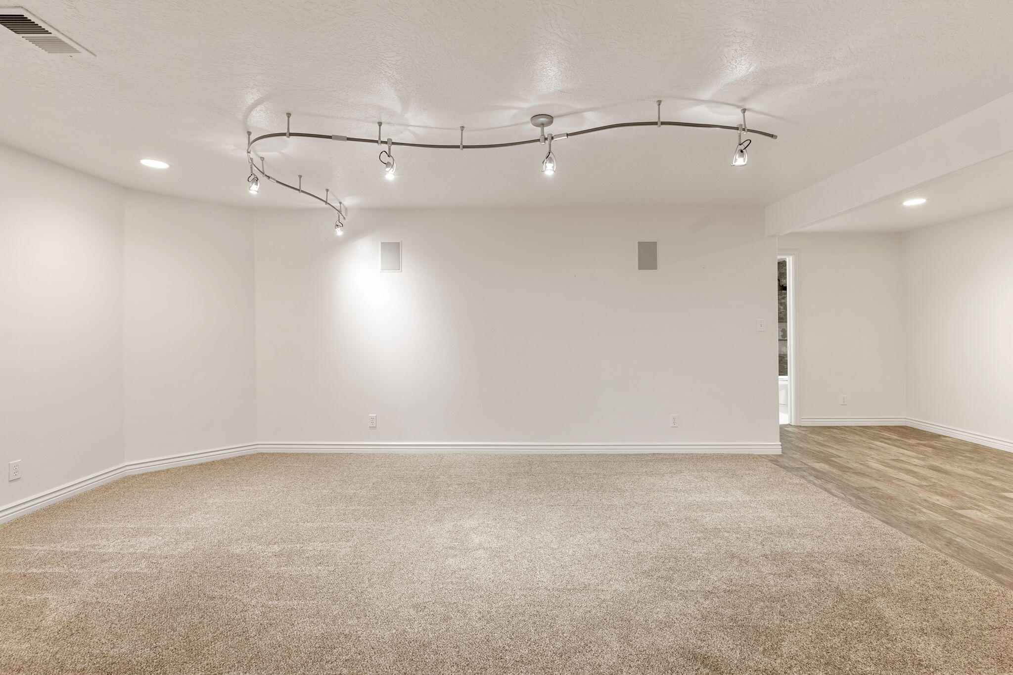 FOREMASTER RIDGE - Residential