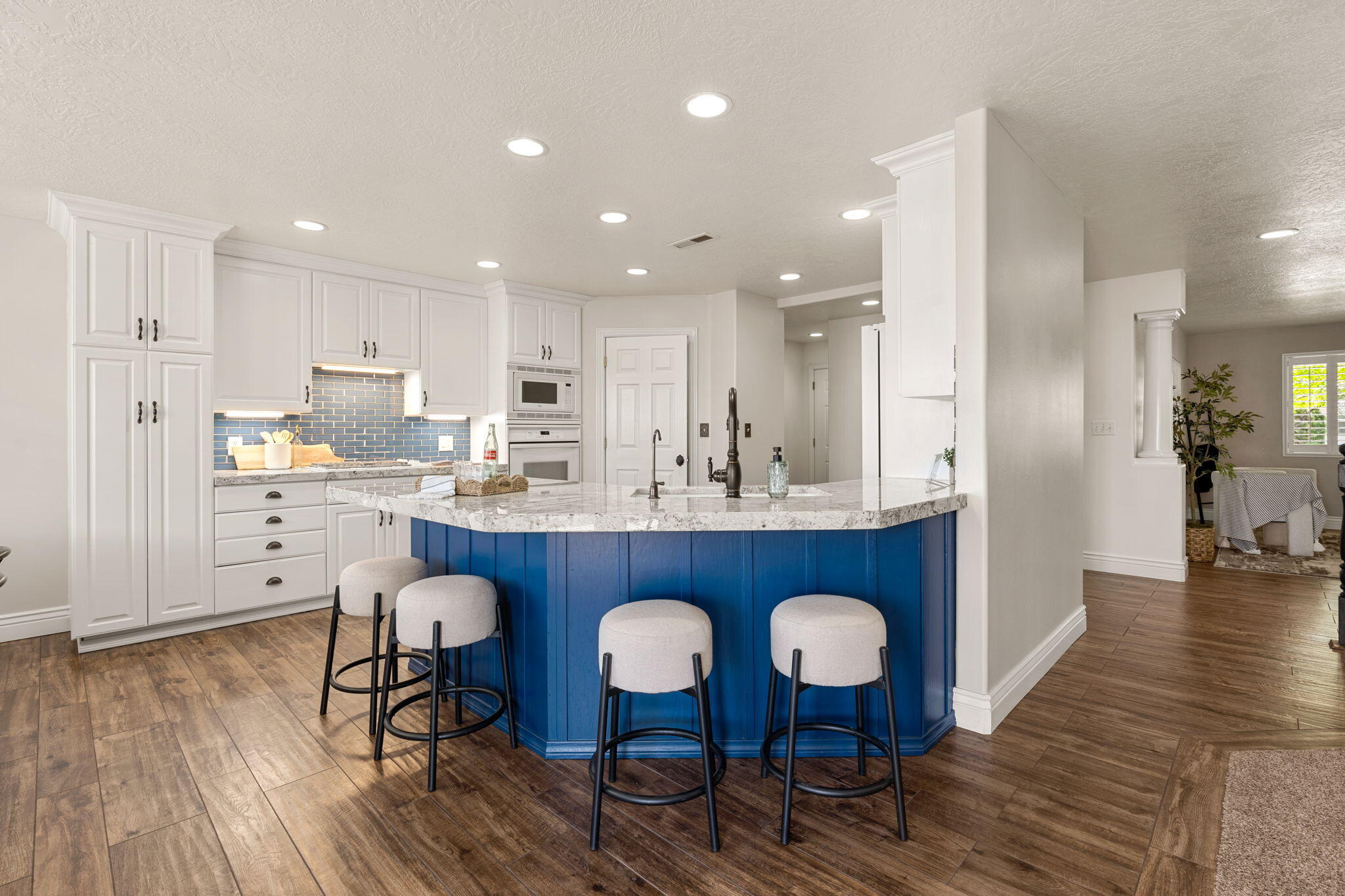 FOREMASTER RIDGE - Residential