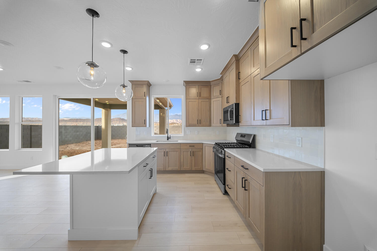 LEGACY AT SAND HOLLOW - Residential