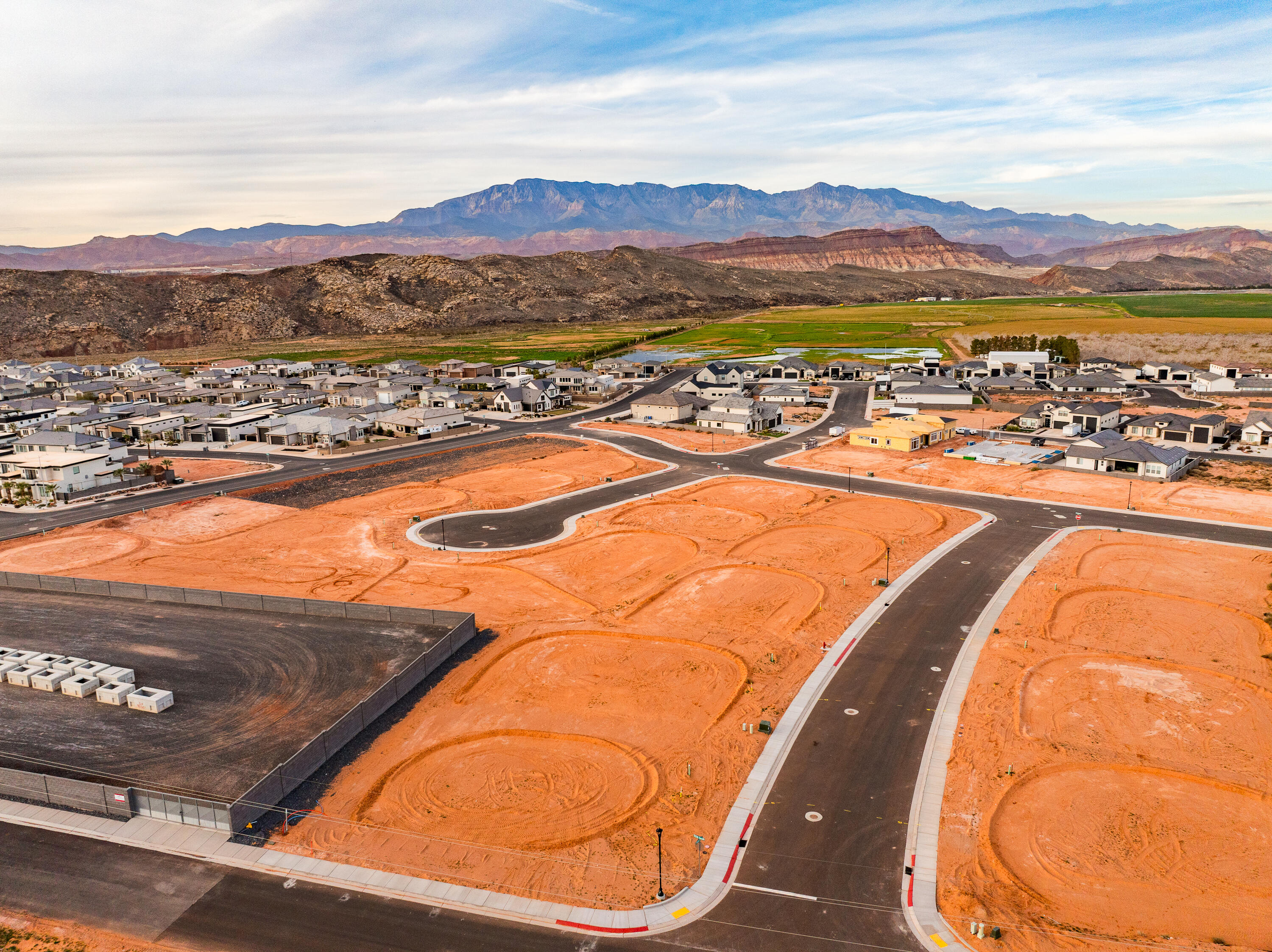 SAND HOLLOW VILLAGE - Land