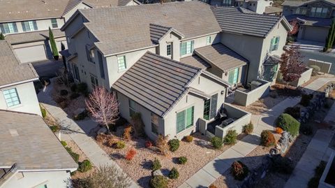 Photo of 1920 E FIESTA LN, Washington, UT 84780 (MLS # 25-267501)