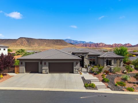 Photo of 1938 N OUTLOOK DR, Washington, UT 84780 (MLS # 26-271703)