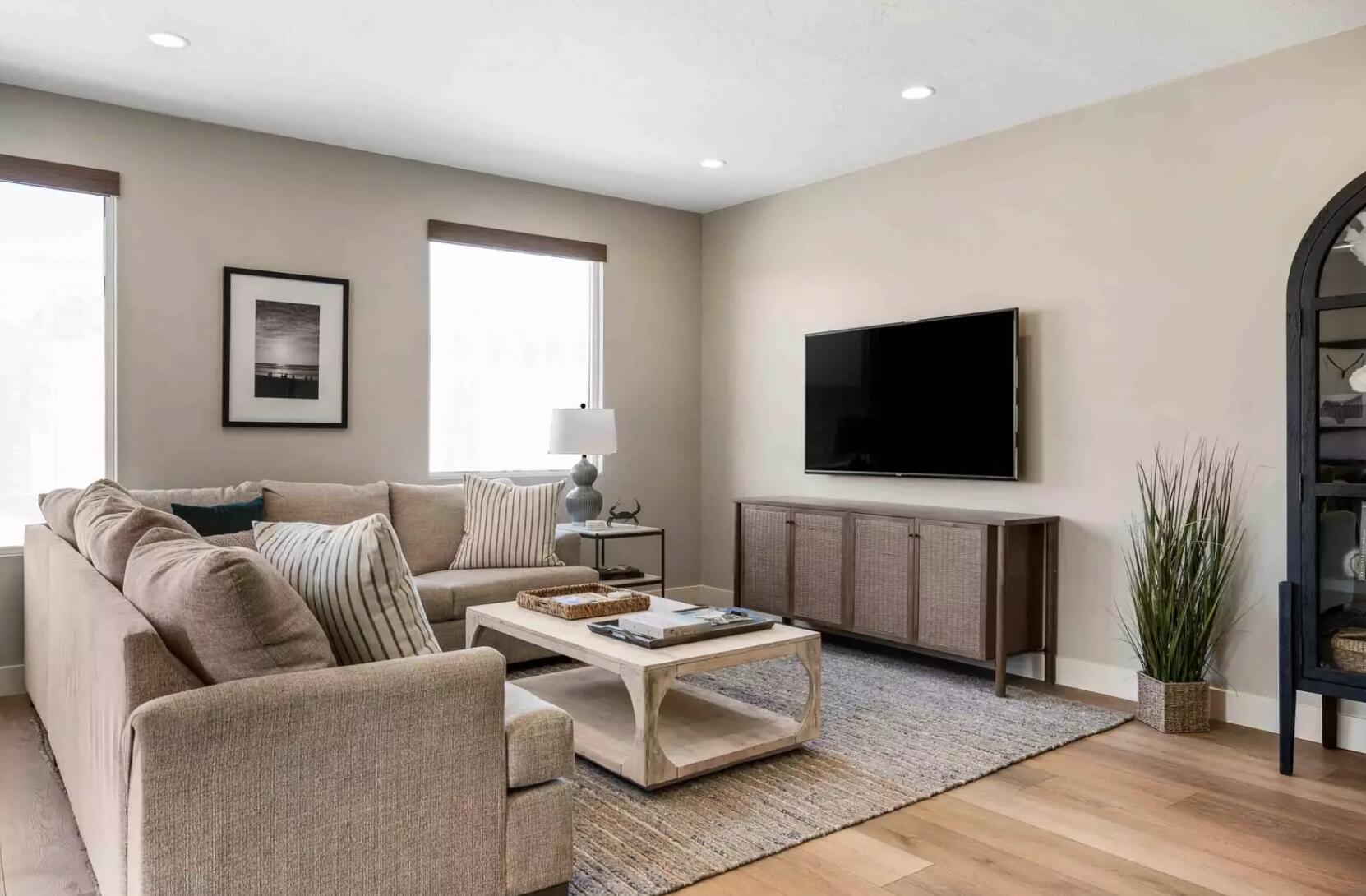 ATKINVILLE TOWNHOMES AT DESERT COLOR - Residential