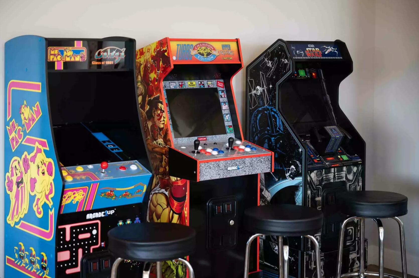 ATKINVILLE TOWNHOMES AT DESERT COLOR - Residential