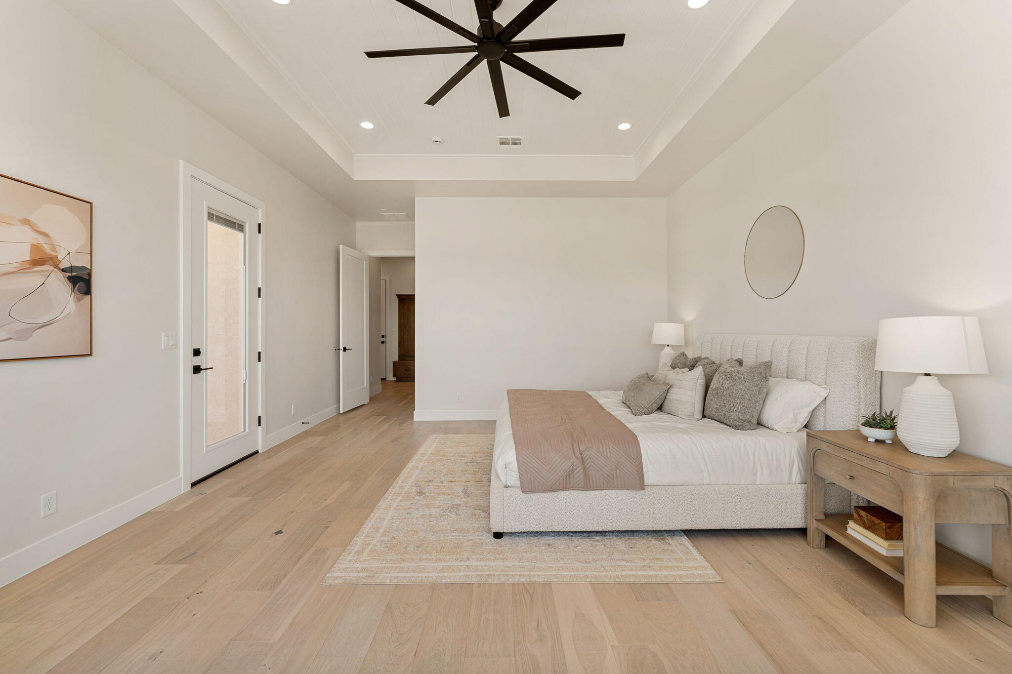 BLACK STONE - Residential
