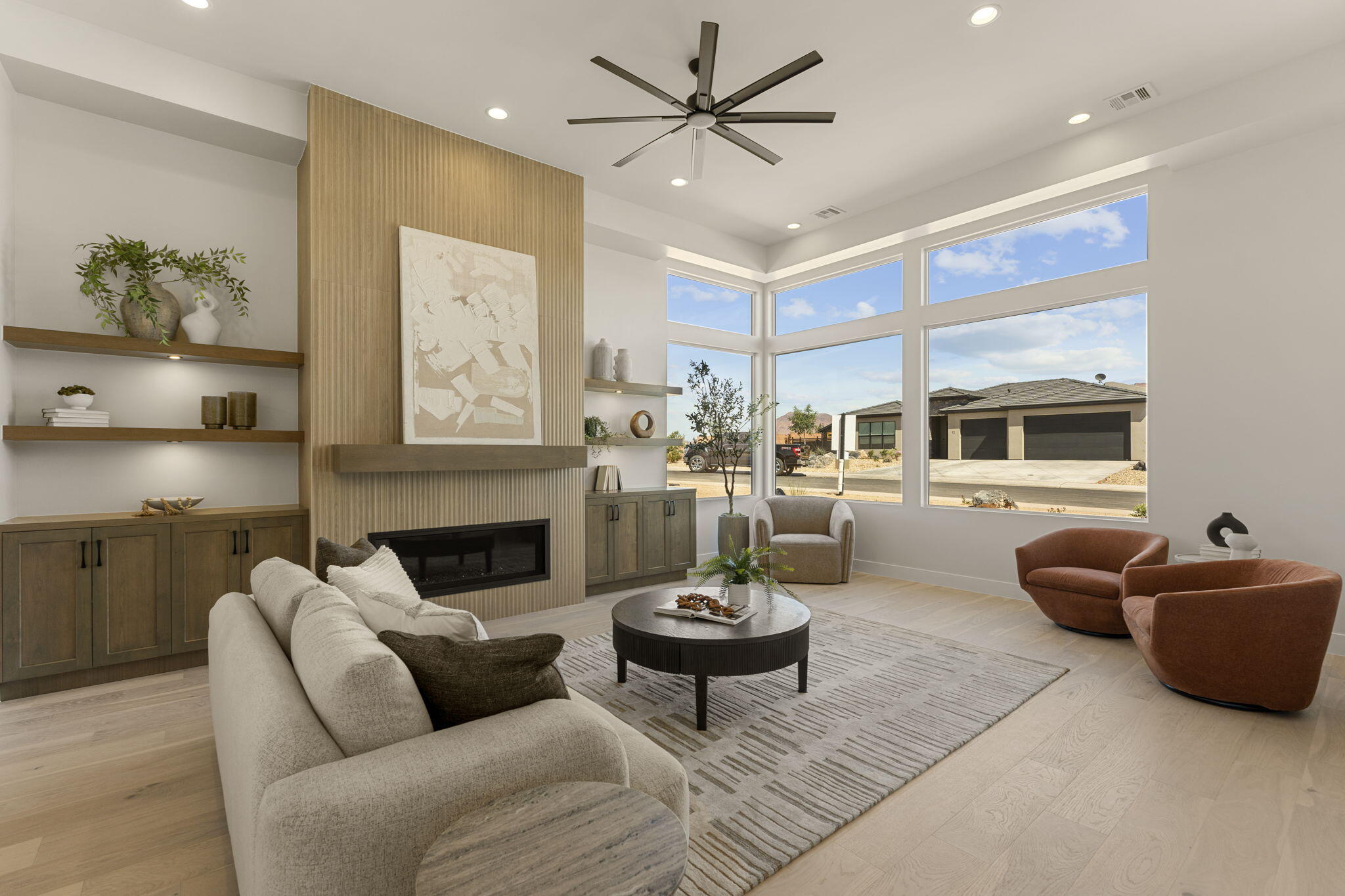 BLACK STONE - Residential