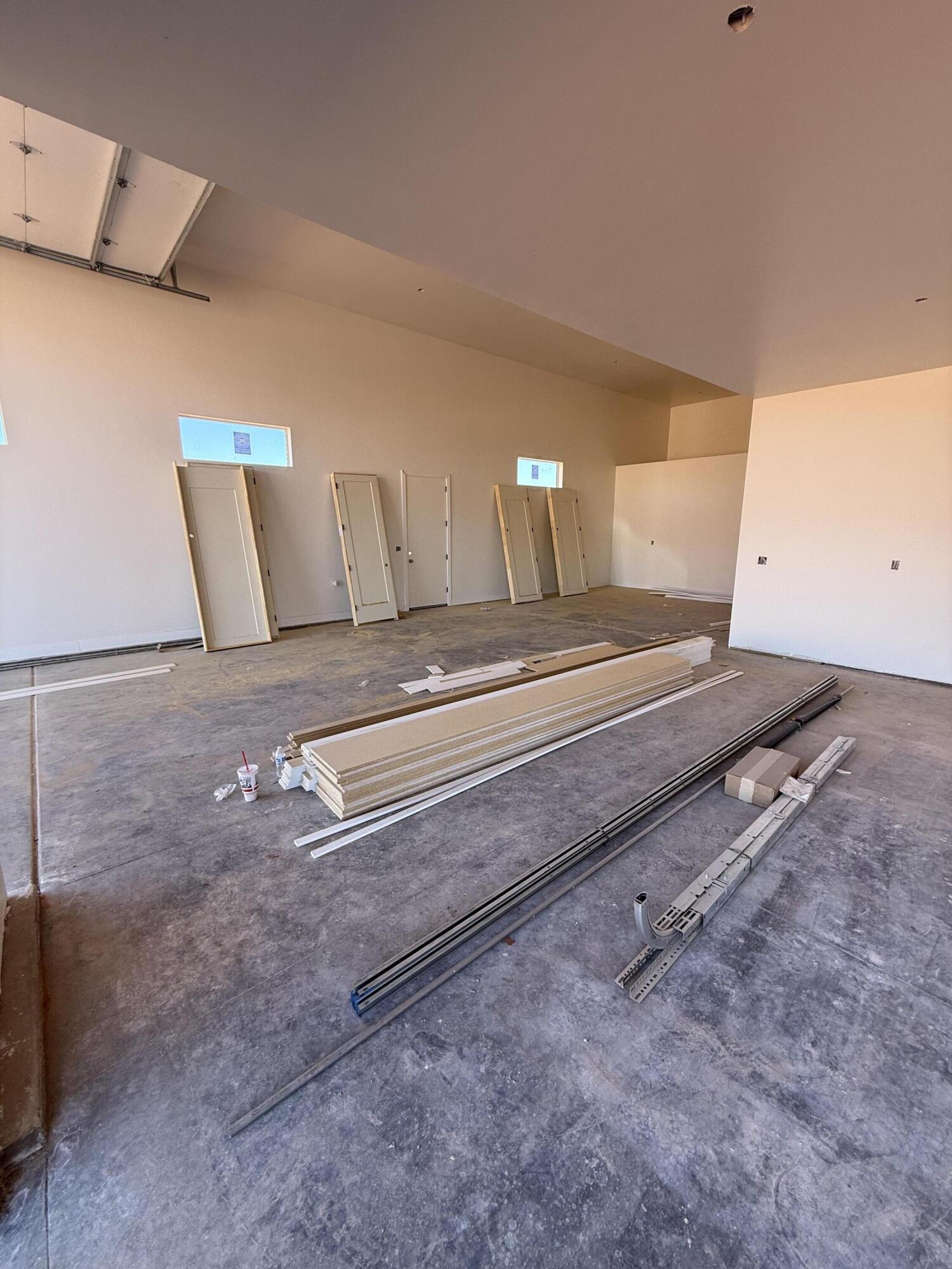 BLACK STONE - Residential