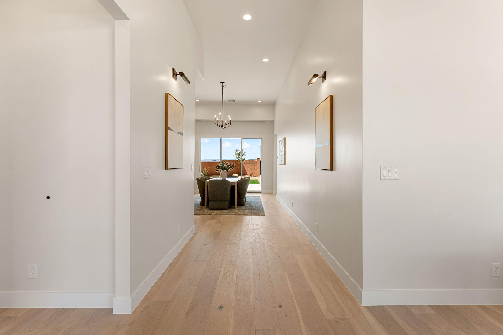 BLACK STONE - Residential