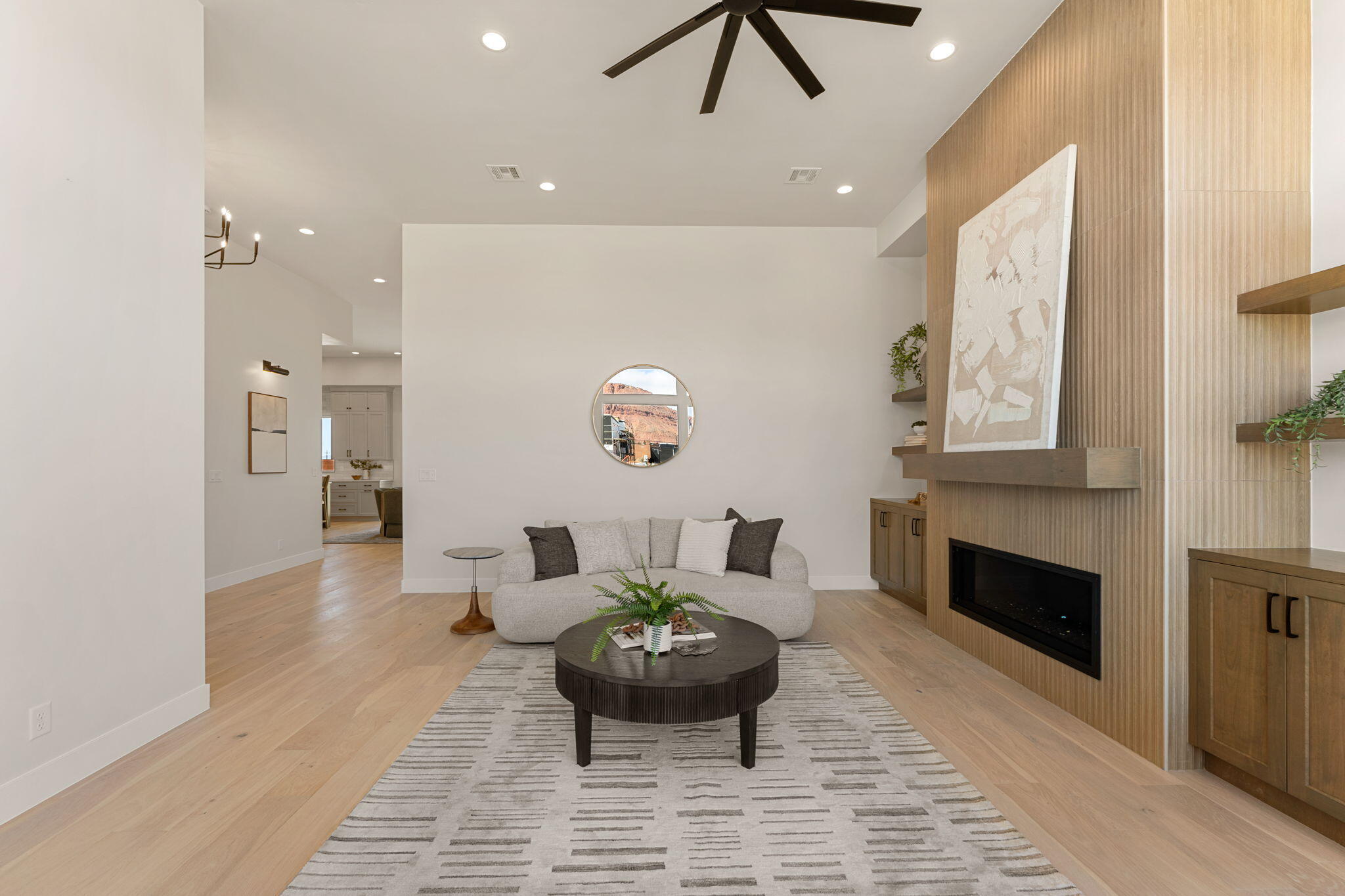 BLACK STONE - Residential