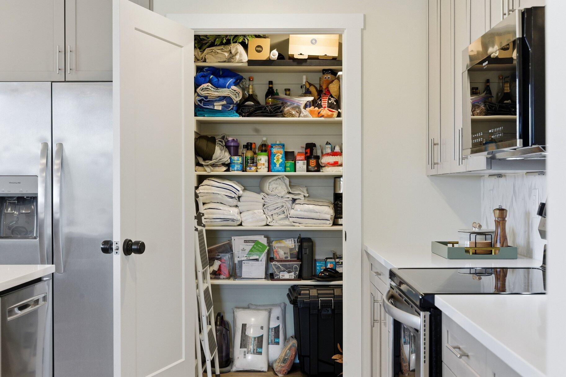 COVE CONDO'S - Residential