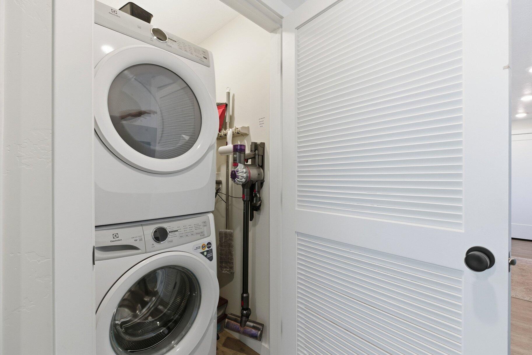 COVE CONDO'S - Residential