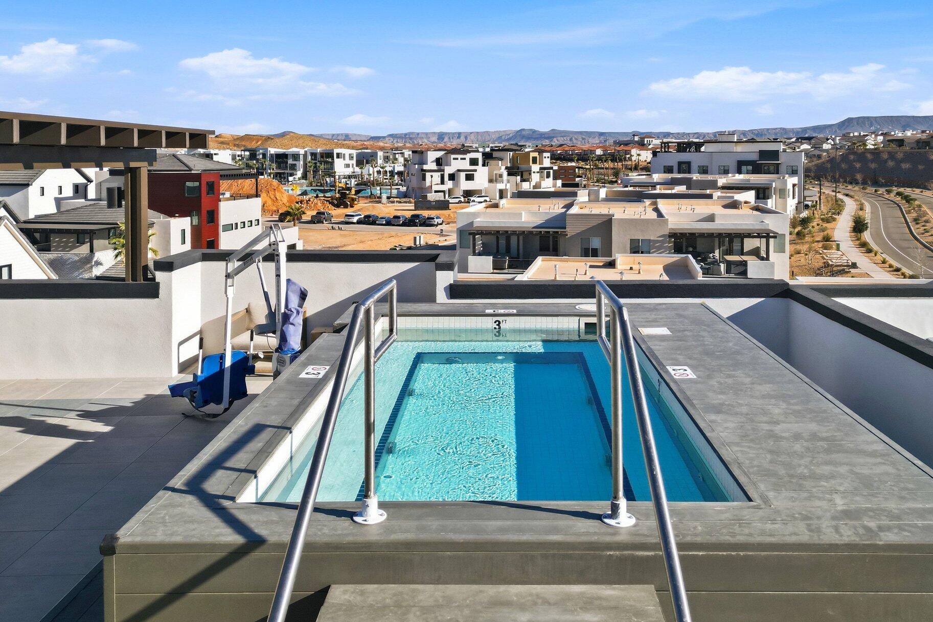 COVE CONDO'S - Residential