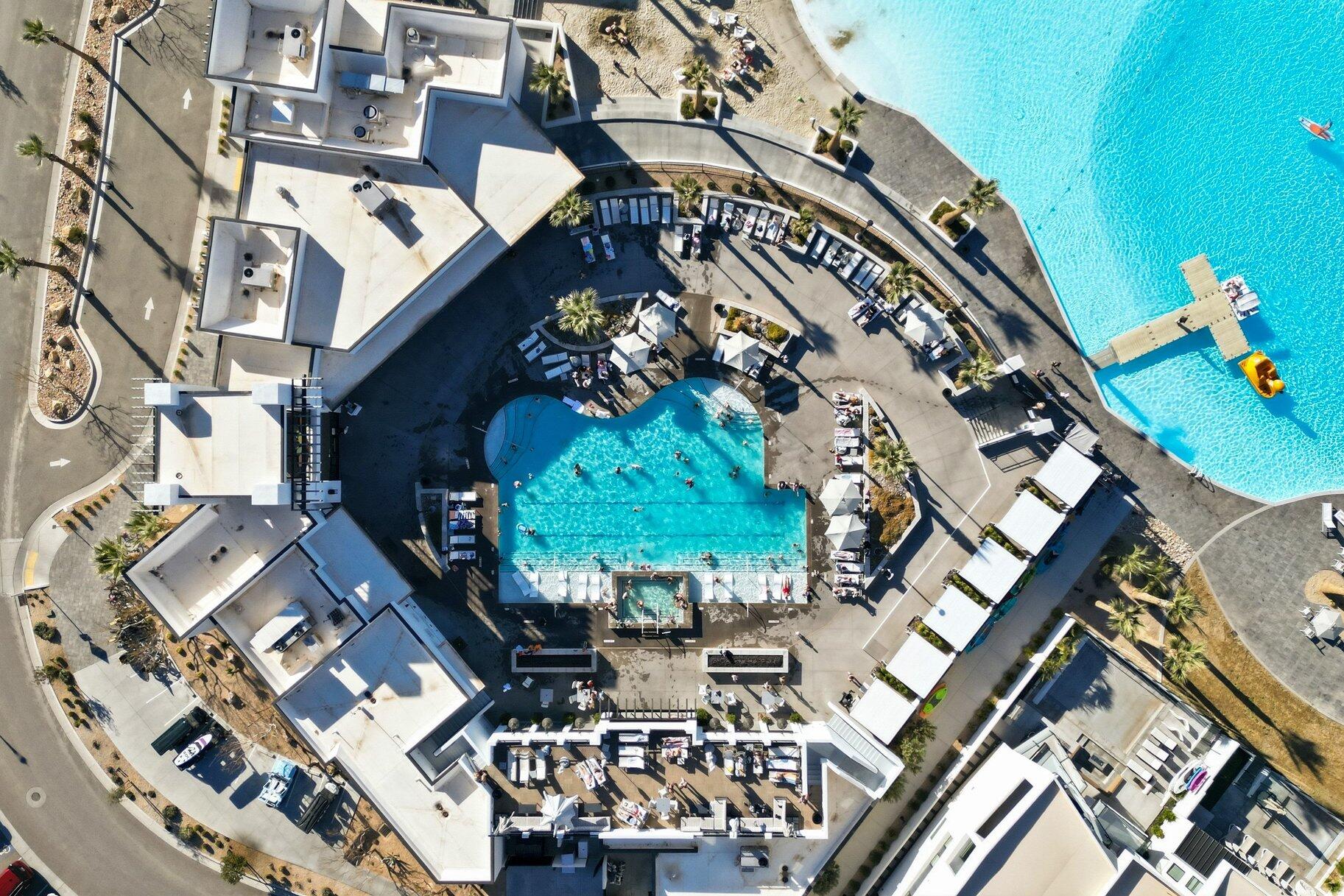 COVE CONDO'S - Residential