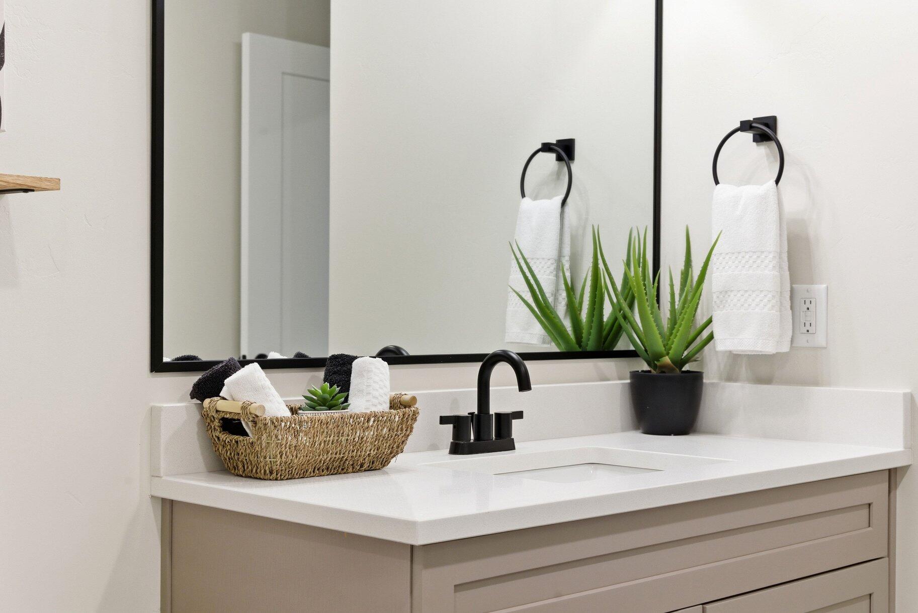 COVE CONDO'S - Residential