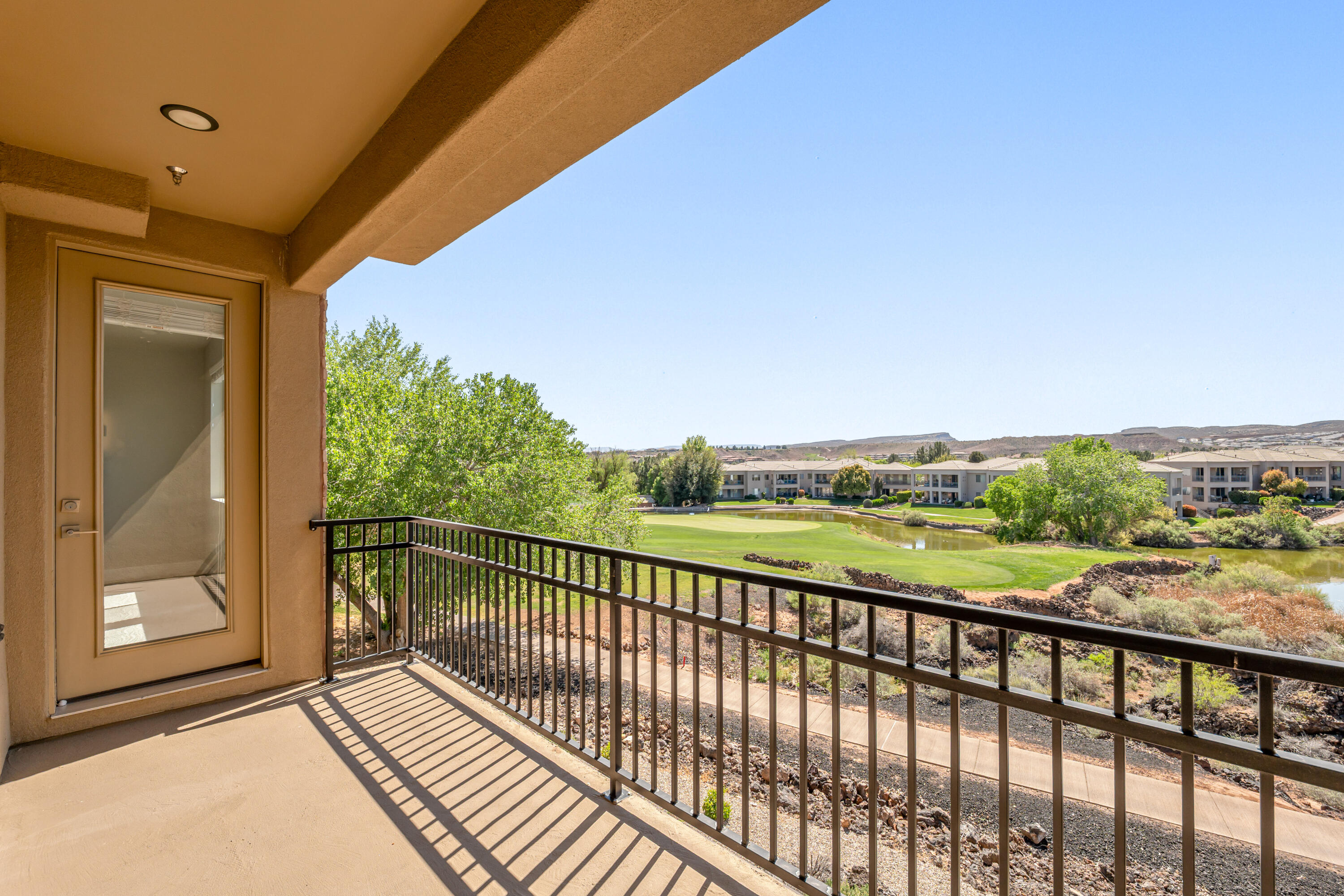 SIENNA PARK CONDOS - Residential