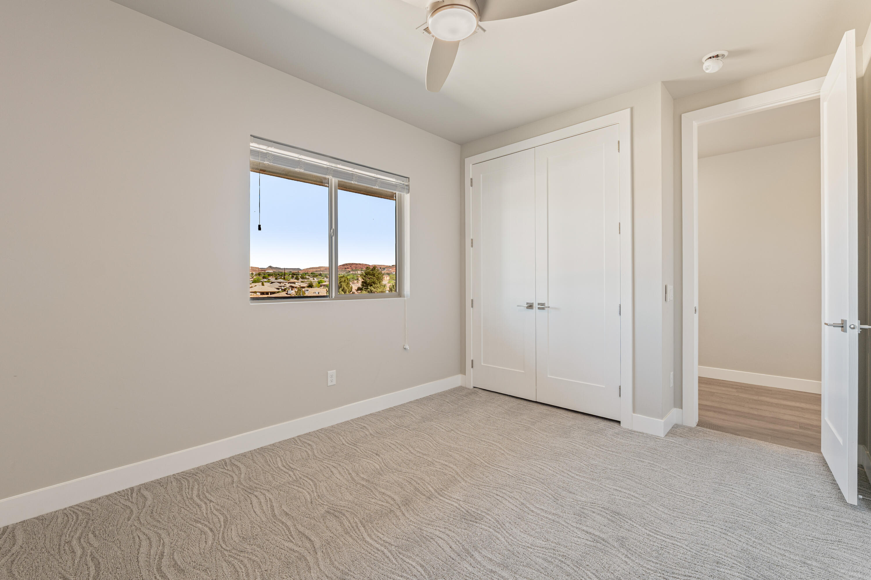 SIENNA PARK CONDOS - Residential