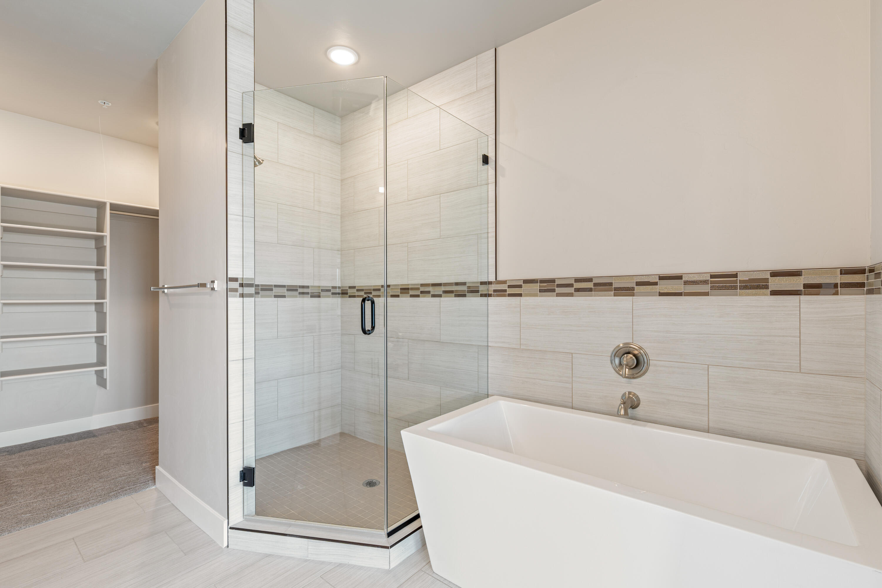 SIENNA PARK CONDOS - Residential