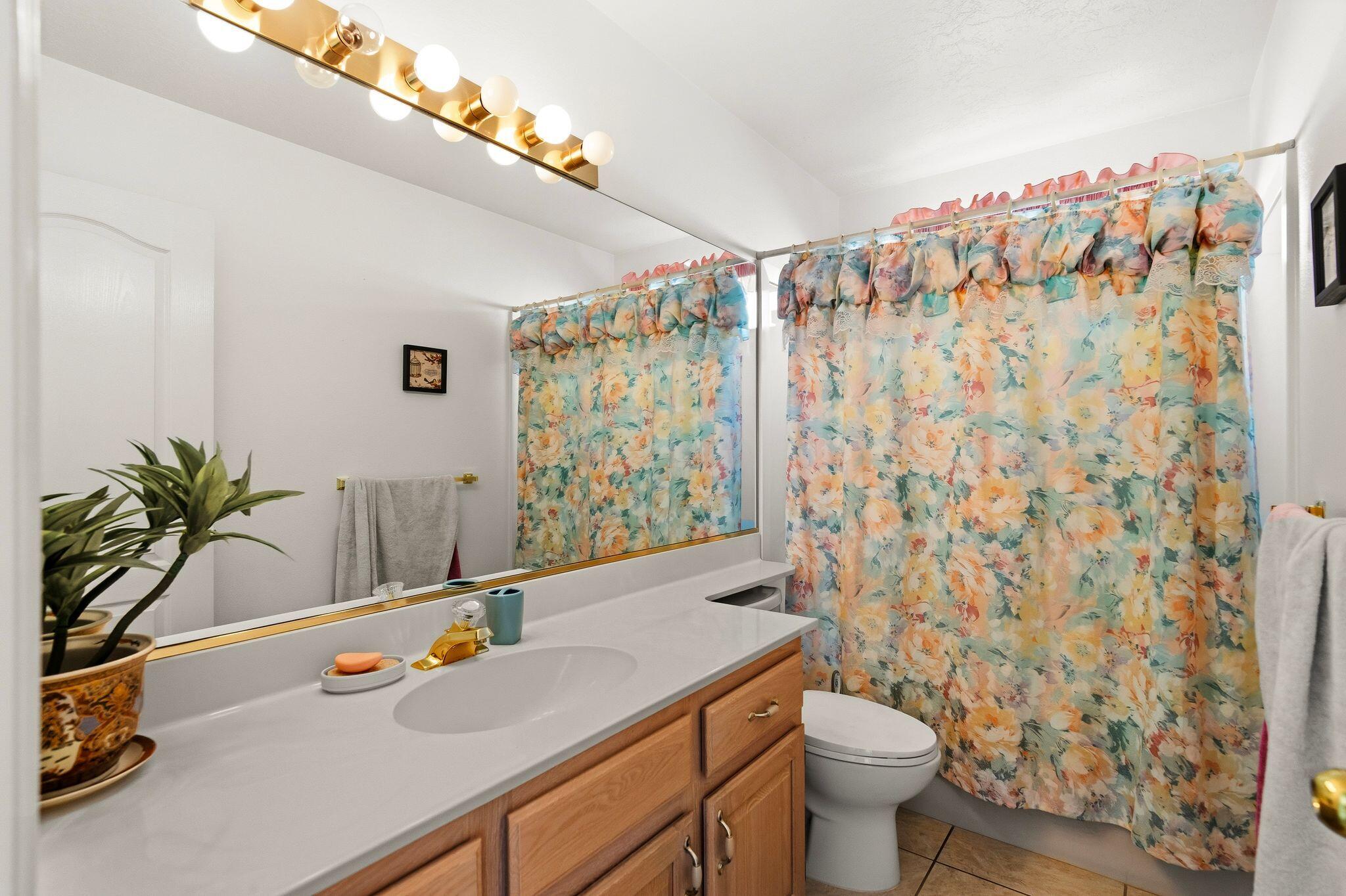WEST SPRINGS TOWNHOMES - Residential