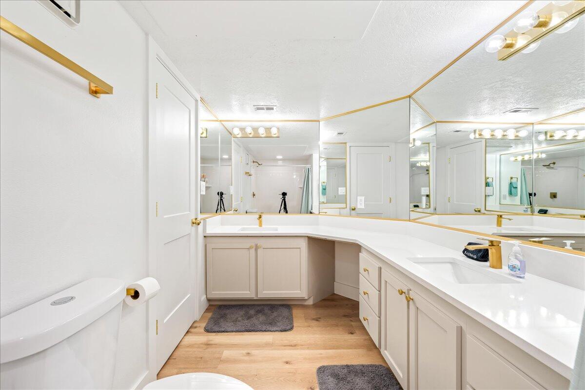 LAS PALMAS RESORT CONDOS - Residential