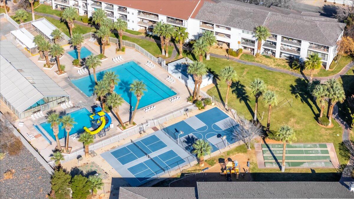 LAS PALMAS RESORT CONDOS - Residential