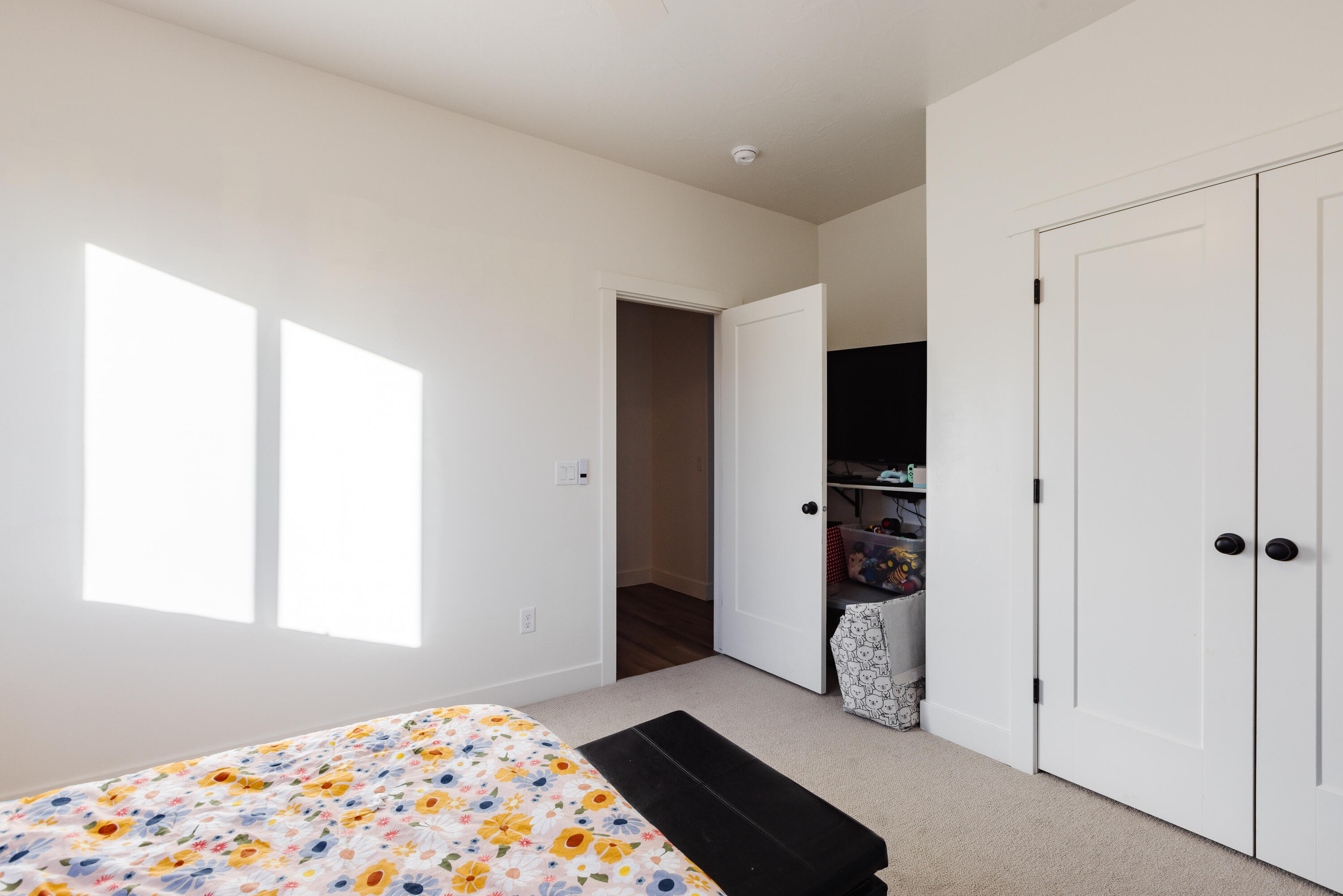 DESERT VISTA - Residential