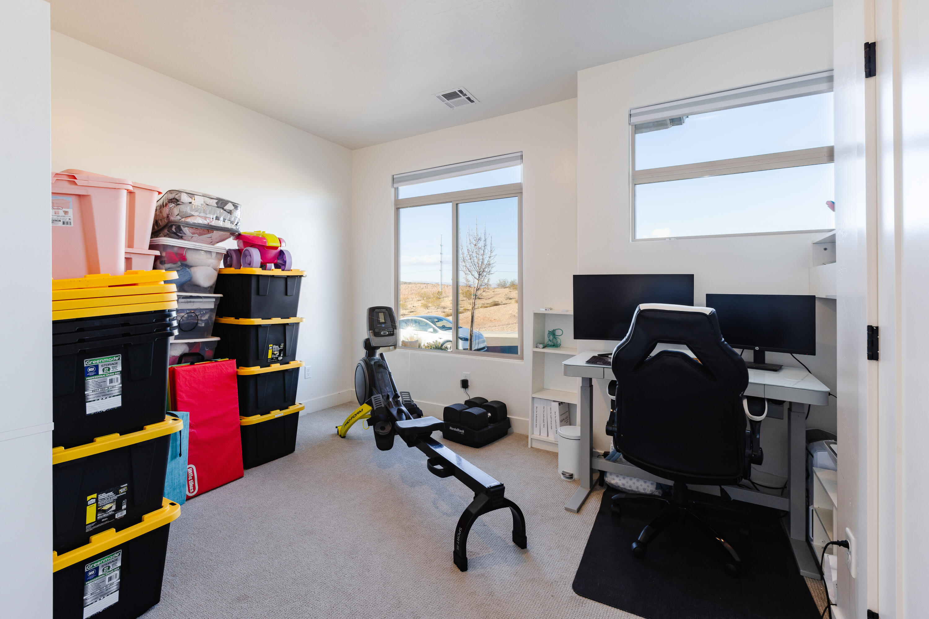 DESERT VISTA - Residential