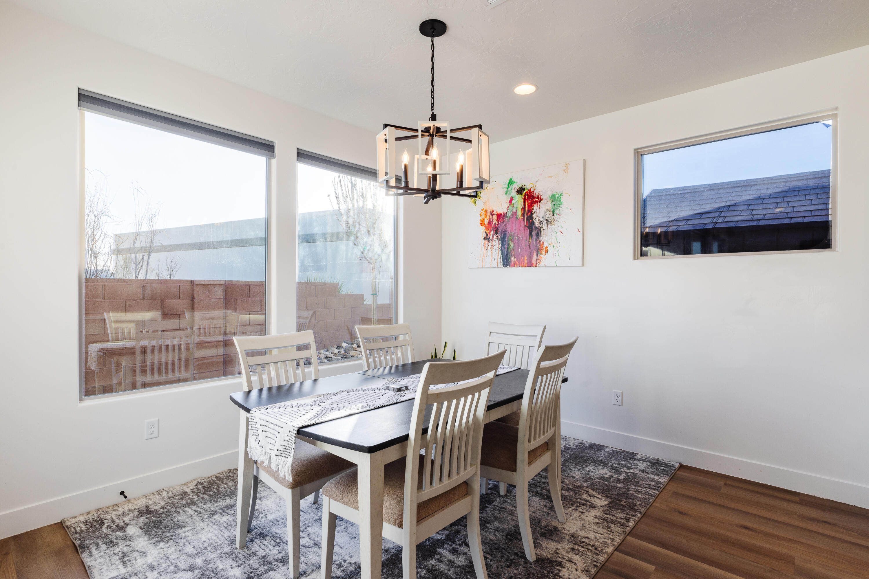 DESERT VISTA - Residential