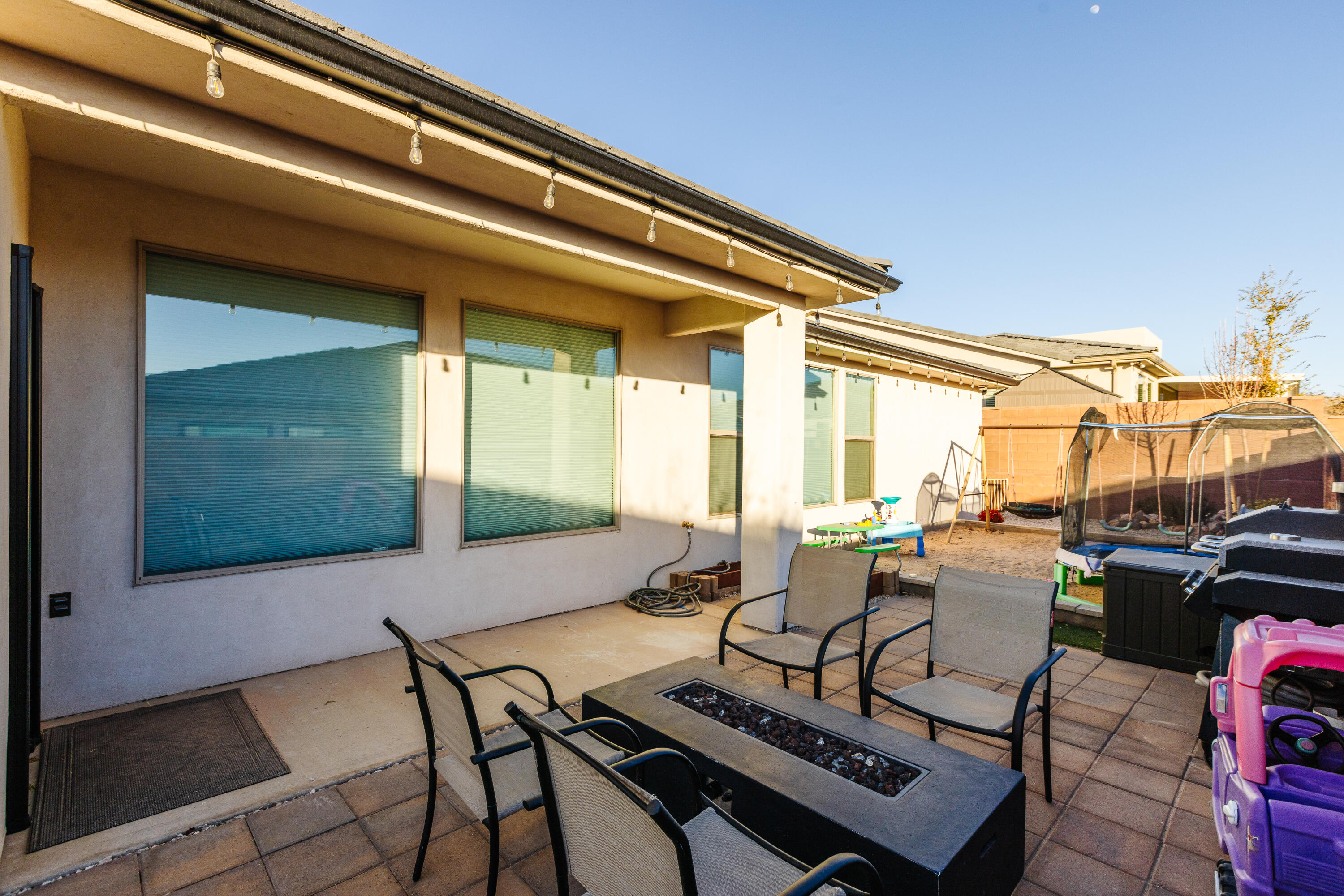 DESERT VISTA - Residential