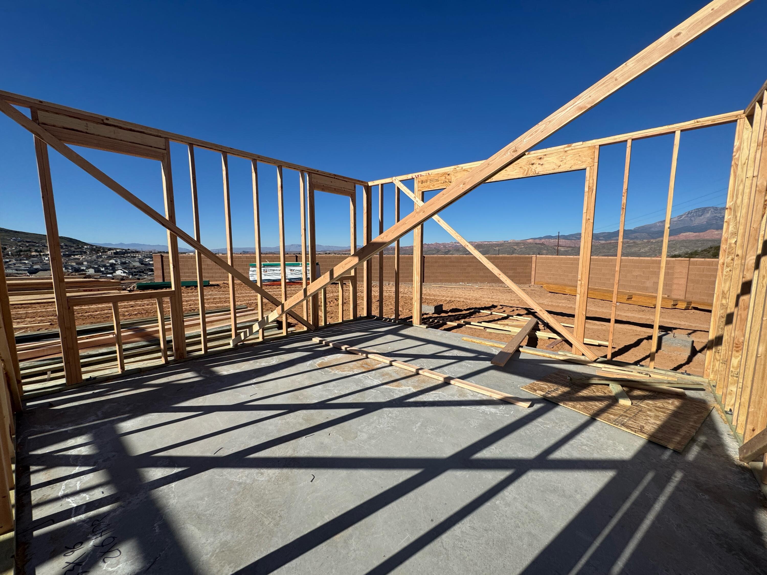 PAINTED SANDS - Residential