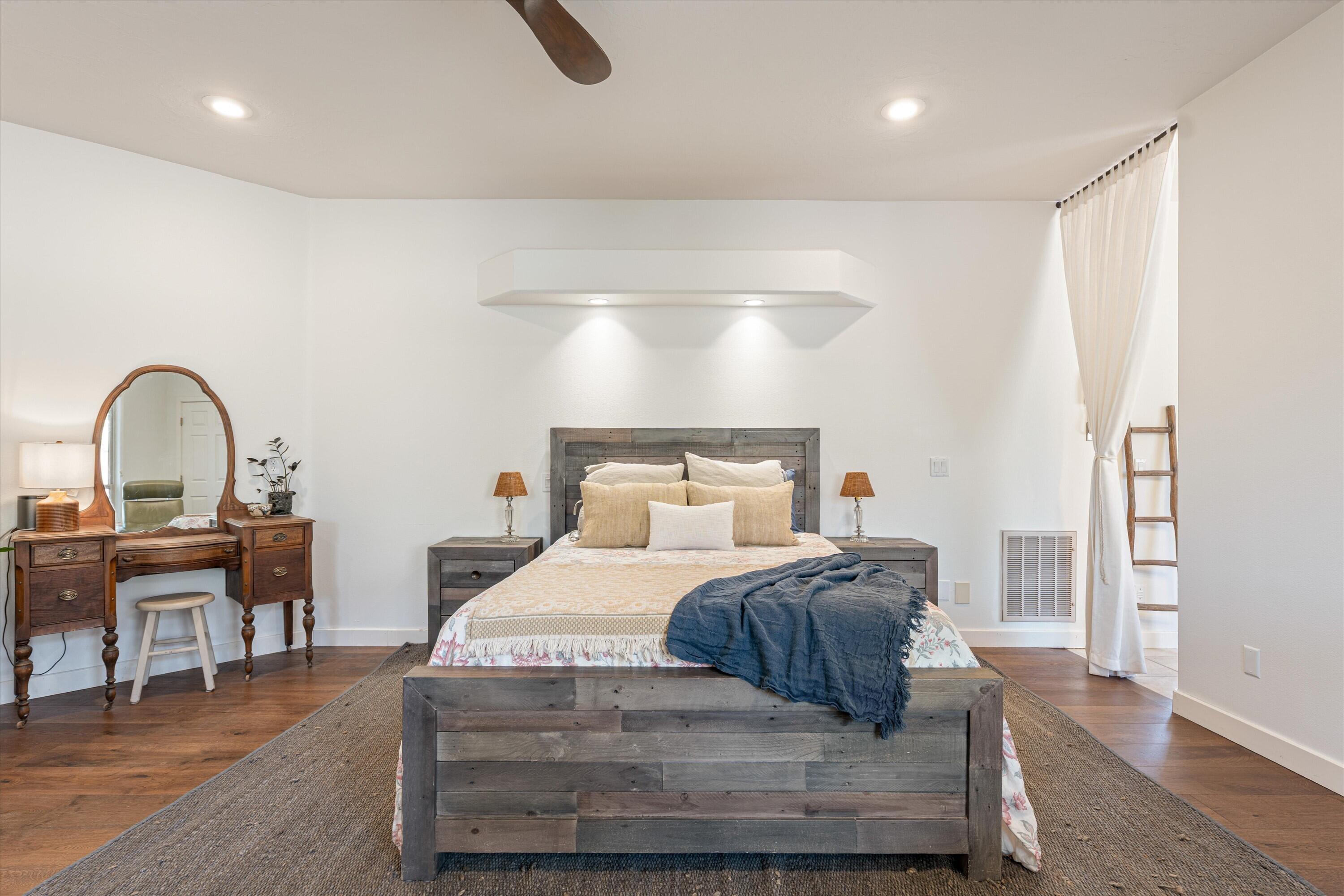 COPPER CANYON - Residential