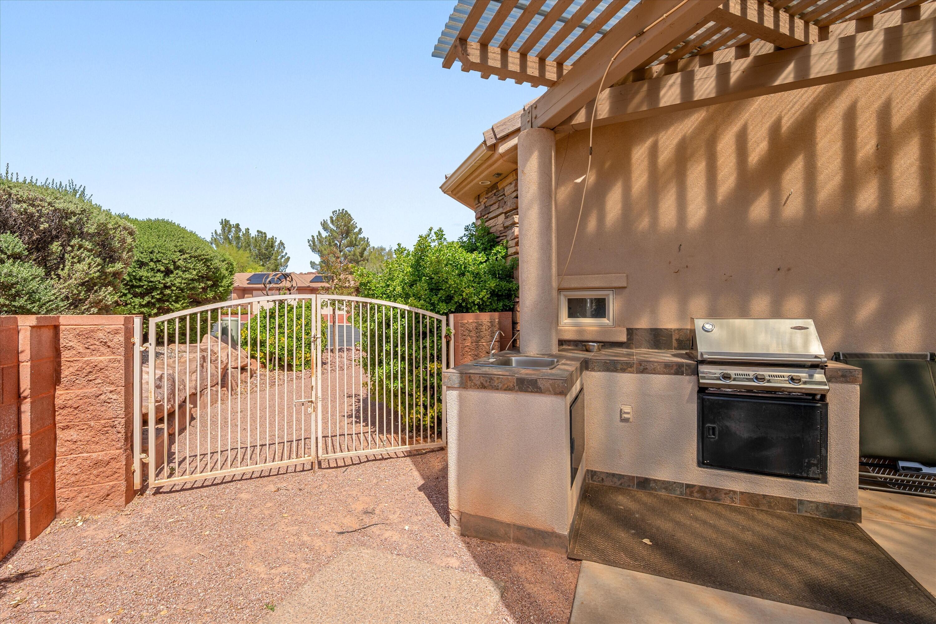 COPPER CANYON - Residential