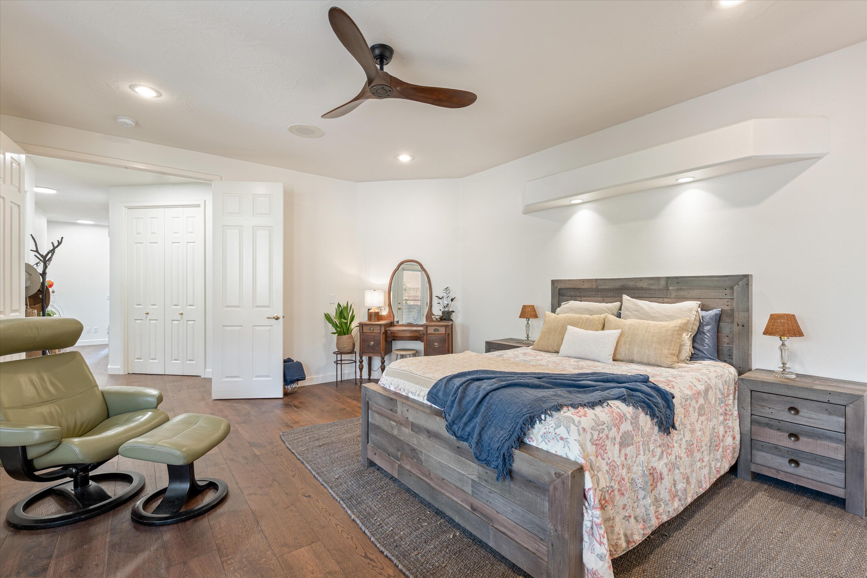 COPPER CANYON - Residential