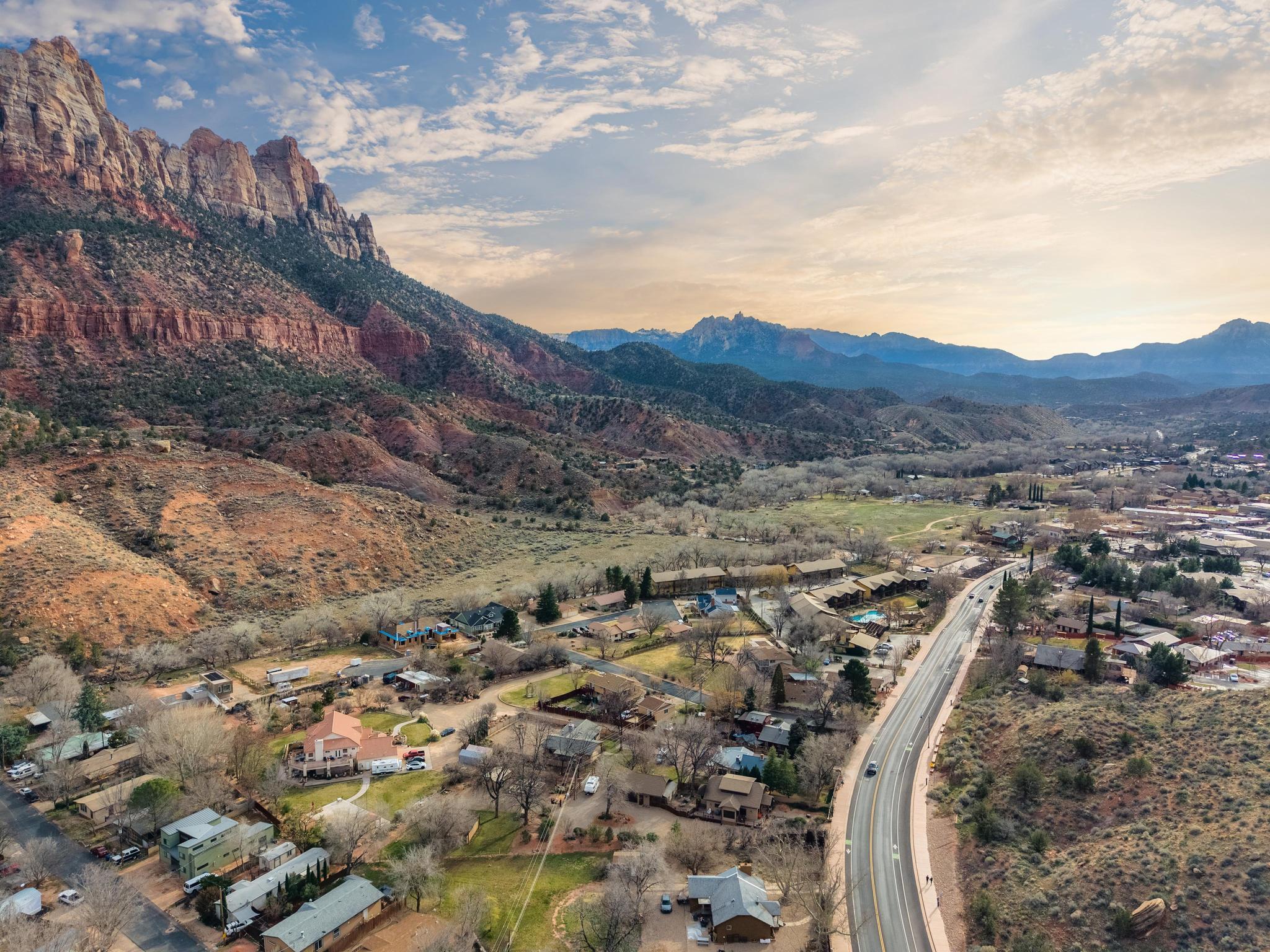 SPRINGDALE TOWNSITE - Residential