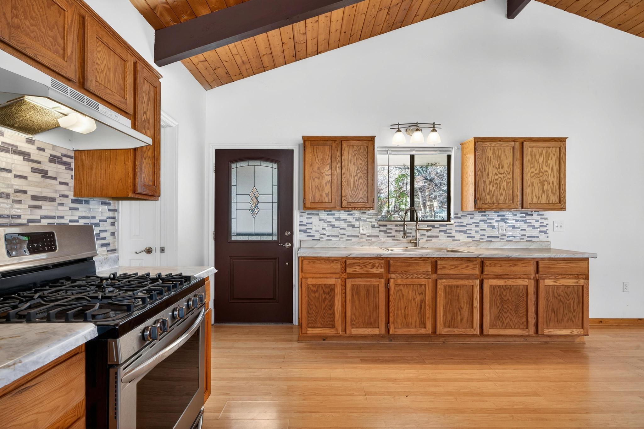 SPRINGDALE TOWNSITE - Residential