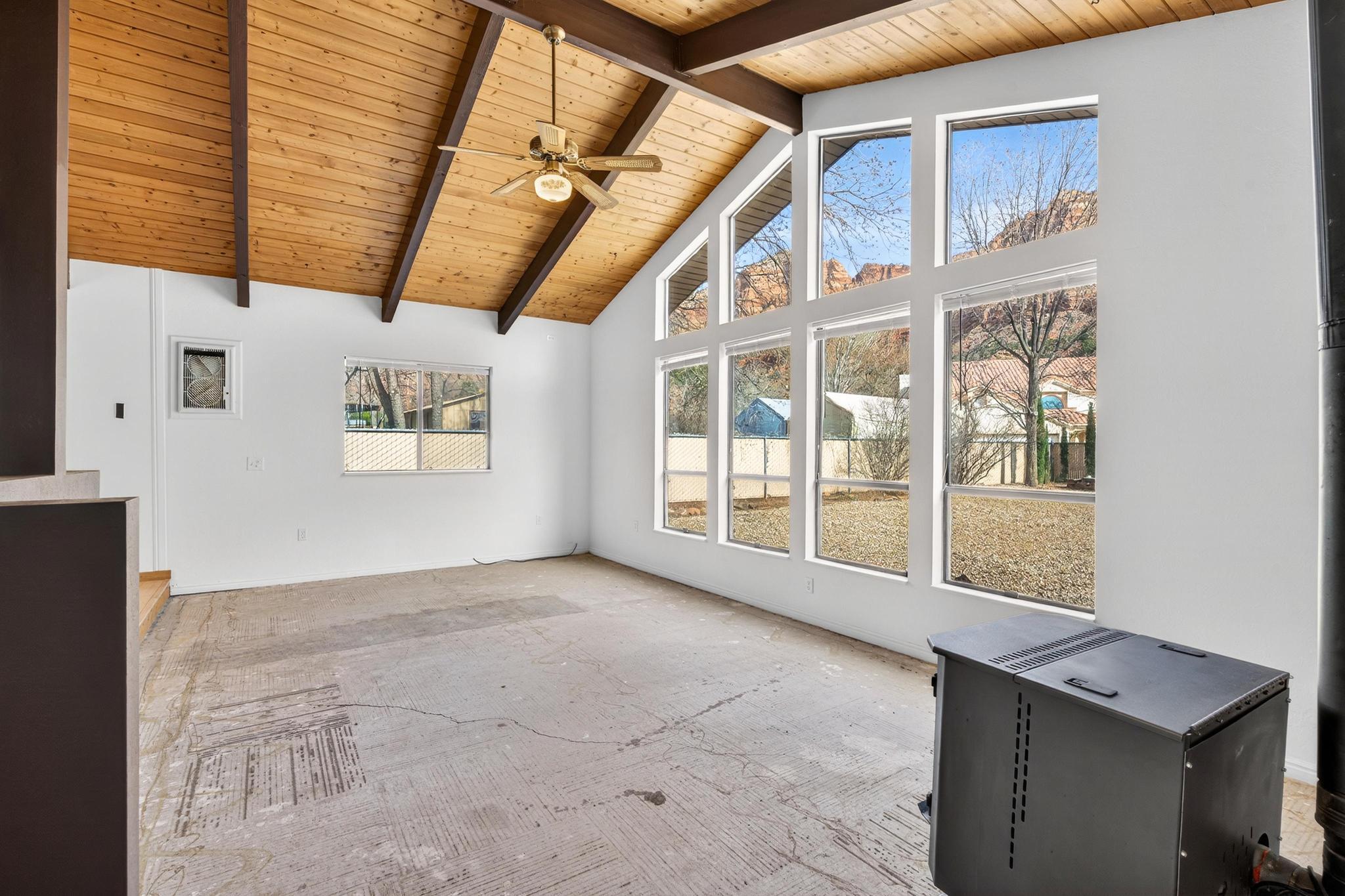 SPRINGDALE TOWNSITE - Residential